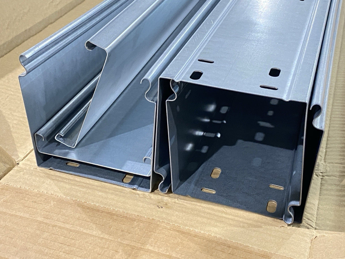 Niedax LLK 100.100 Cable Duct 100mm x 100mm x 2m LOT OF 3 DUCTS / 2 COVERS - Maverick Industrial Sales