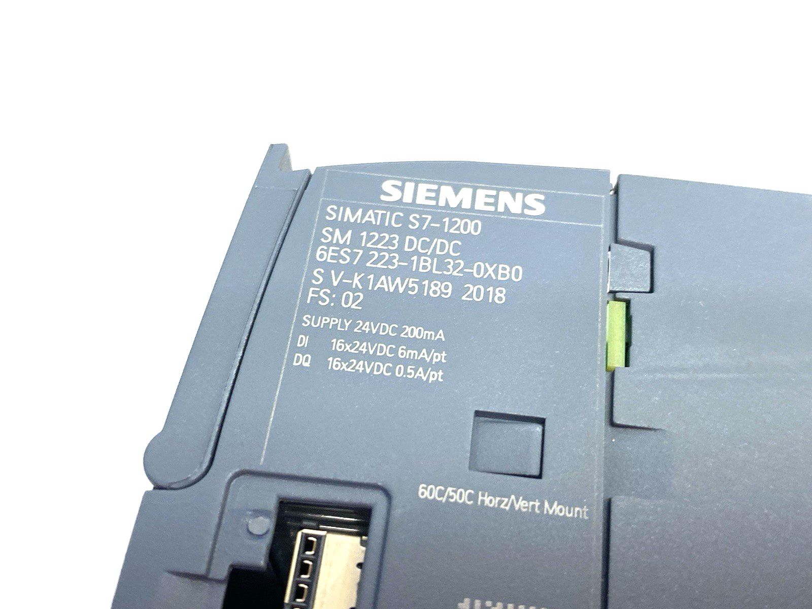 6ES7223-1BL32-0XB0 | Siemens SIMATIC S7-1200 Digital I/O Module MISSING ONE COVER - Used - Maverick Industrial Sales