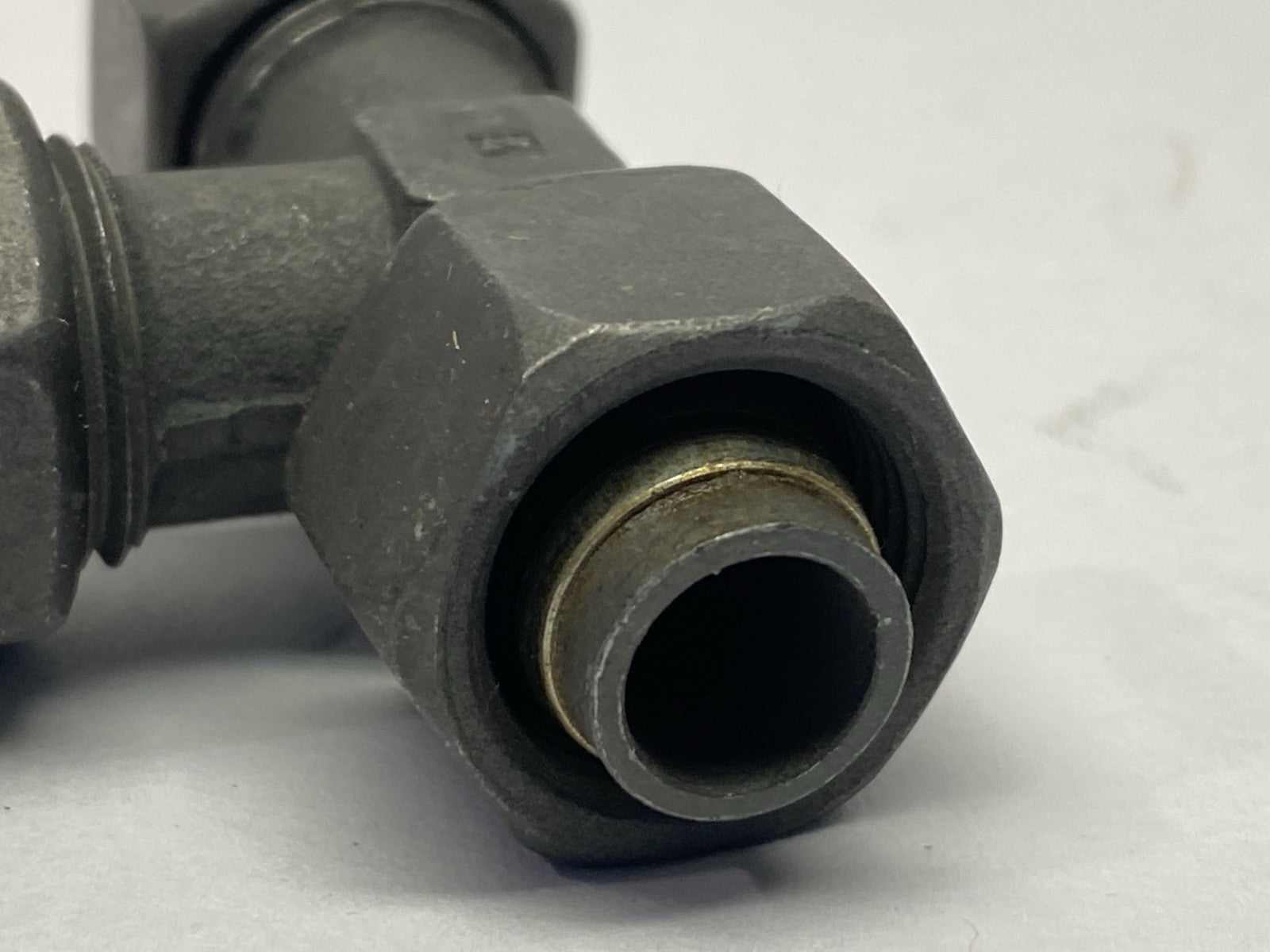 Trumpf 055328 Hydraulic Tee Fitting EVL-12 - Maverick Industrial Sales