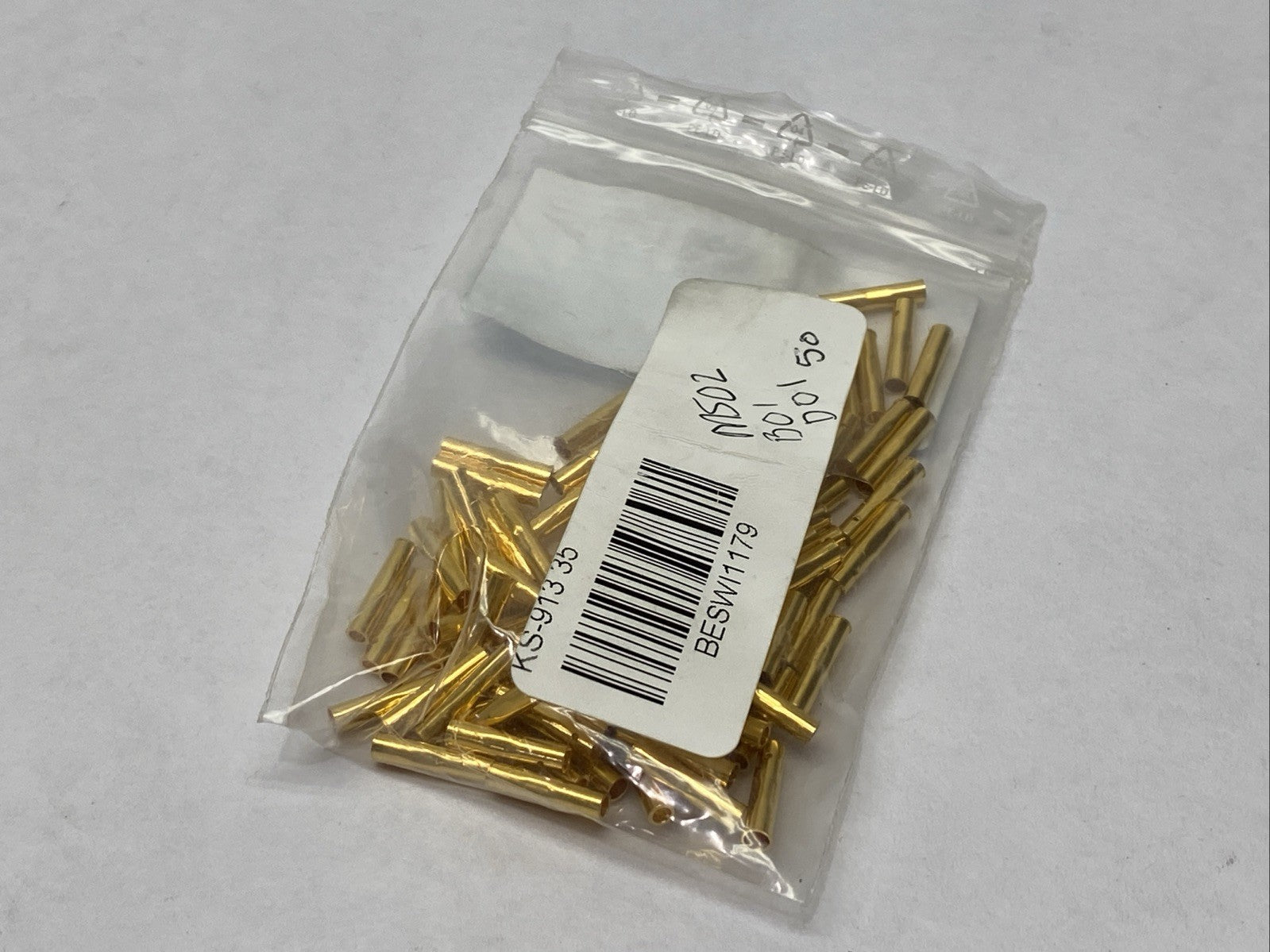 Ingun KS-913 35 Press In Receptacle LOT OF 90 - Maverick Industrial Sales