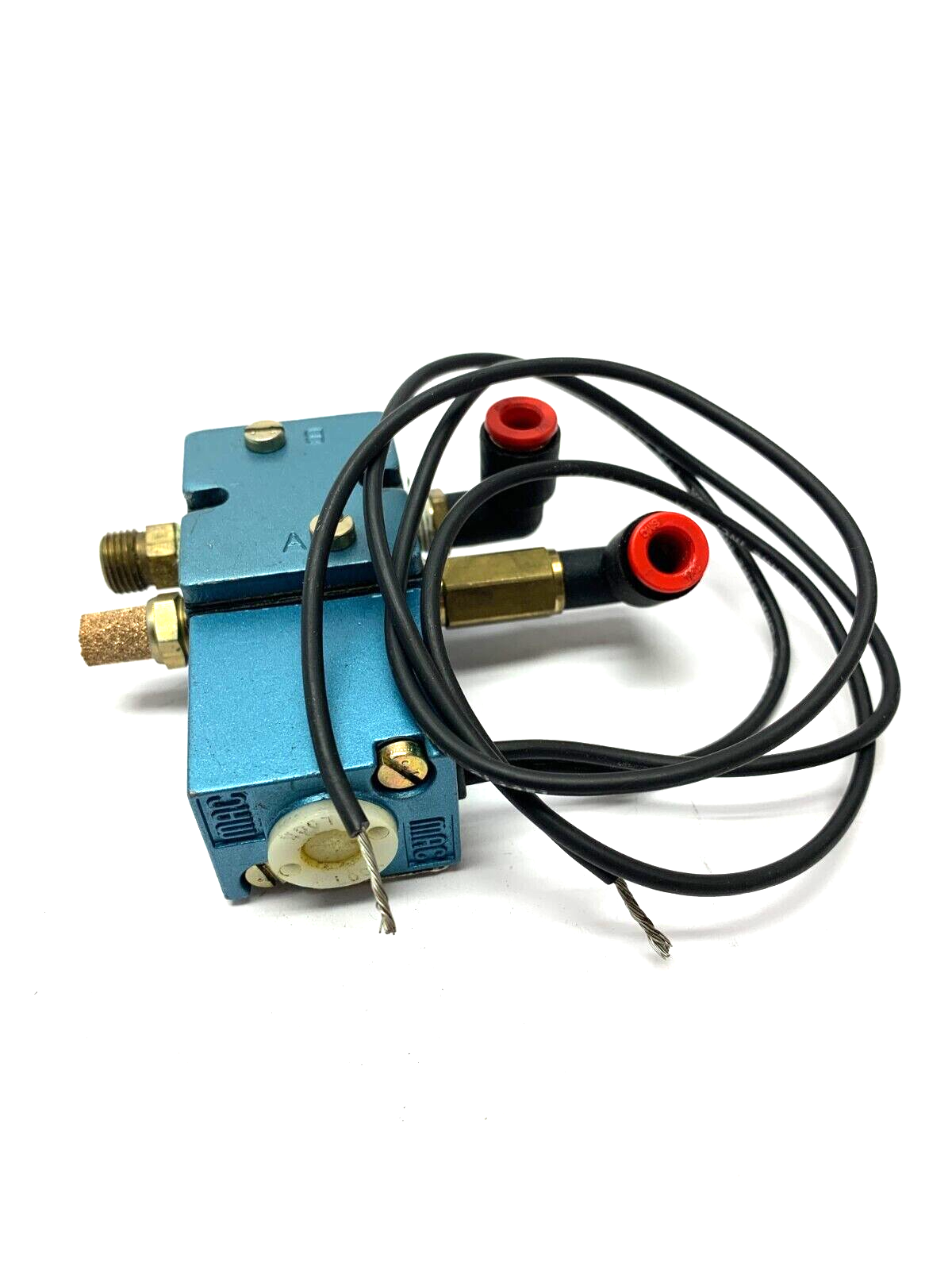 MAC Valves 611B-11-601BA 4-Way Solenoid Valve 12VDC 8.5W - Maverick Industrial Sales
