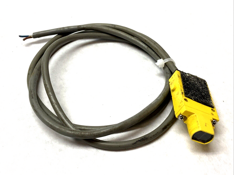 Banner SM2A312D Photoelectric Sensor 25965 - Maverick Industrial Sales