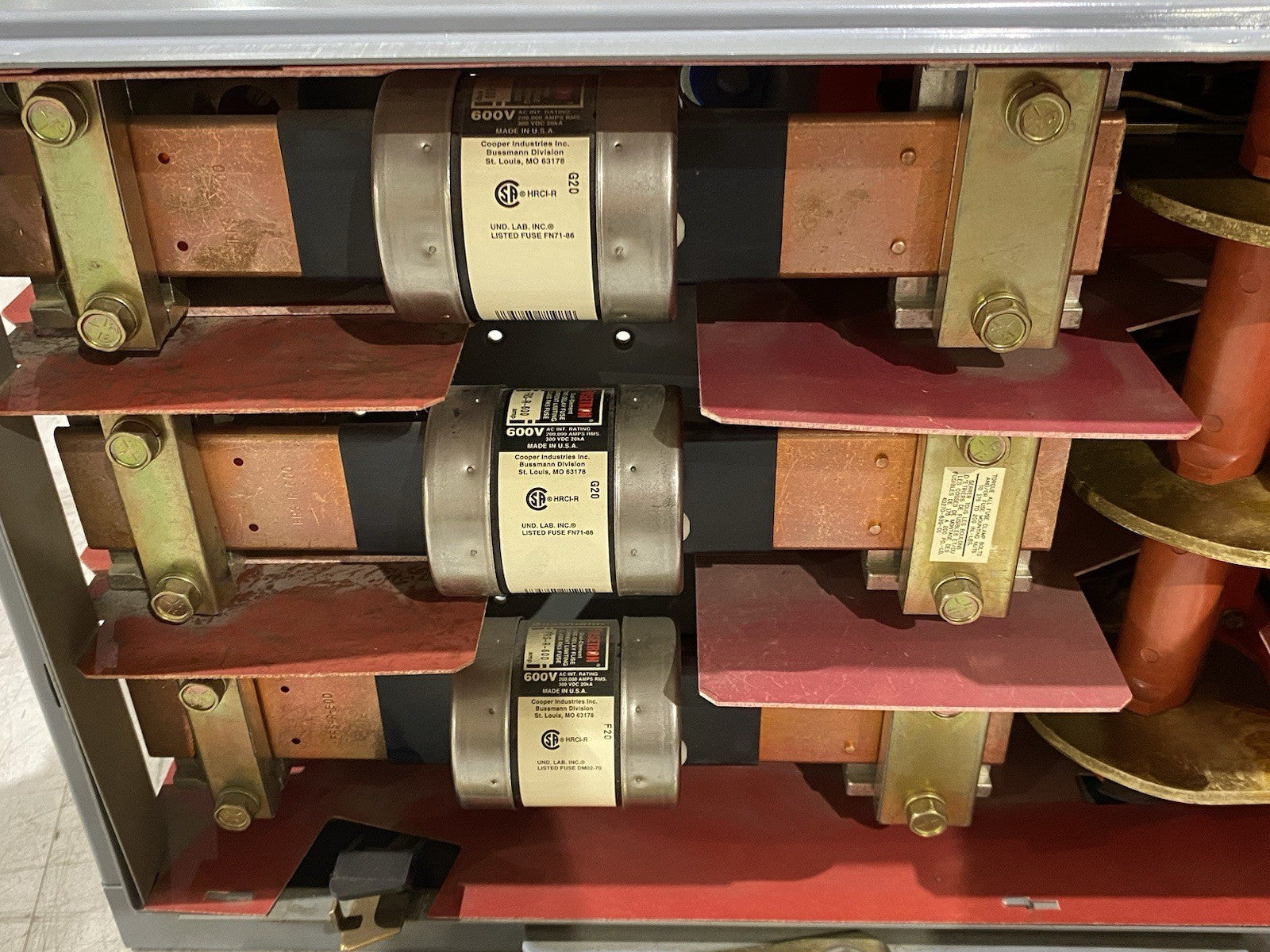 Square D QMB366W Ser. E2 Fusible Panelboard Switch Unit 3-Pole 600A - Maverick Industrial Sales