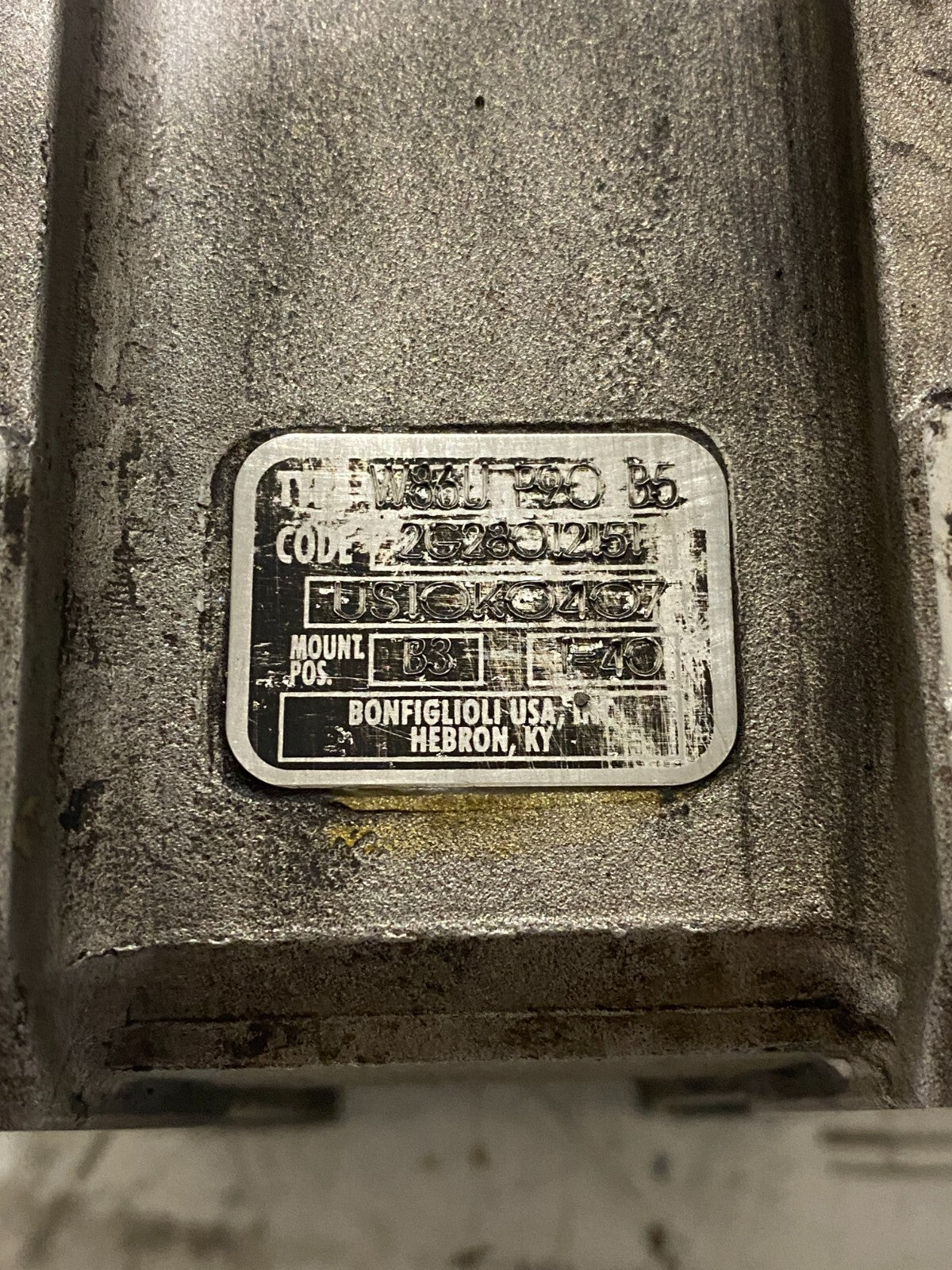 Bonfiglioli W 86 U 40 P90 B5 B3 Right Angle Worm Gear Unit i=40 2G28012151 - Maverick Industrial Sales