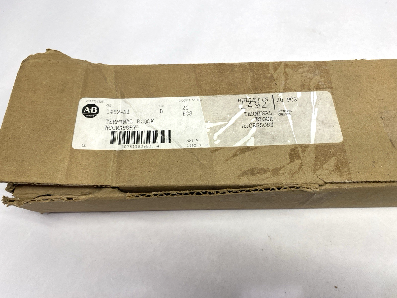 1492-N1 | Allen Bradley Ser. B Mounting Channel PACKAGE OF 9 - New – Open box - Maverick Industrial Sales