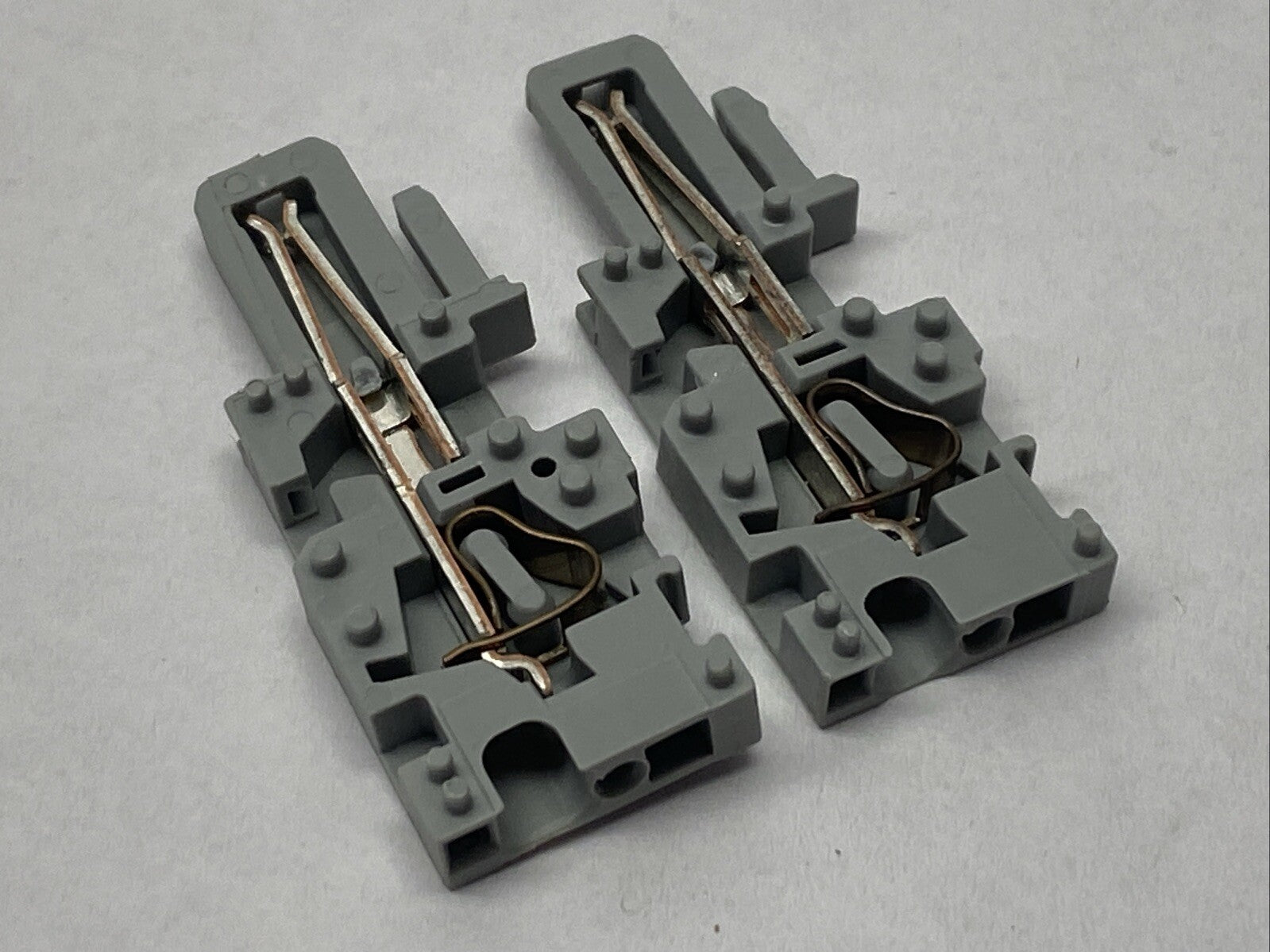 Wago 769-502 Center Module For 1-Conductor Female Connector LOT OF 2 - New – Open box - Maverick Industrial Sales