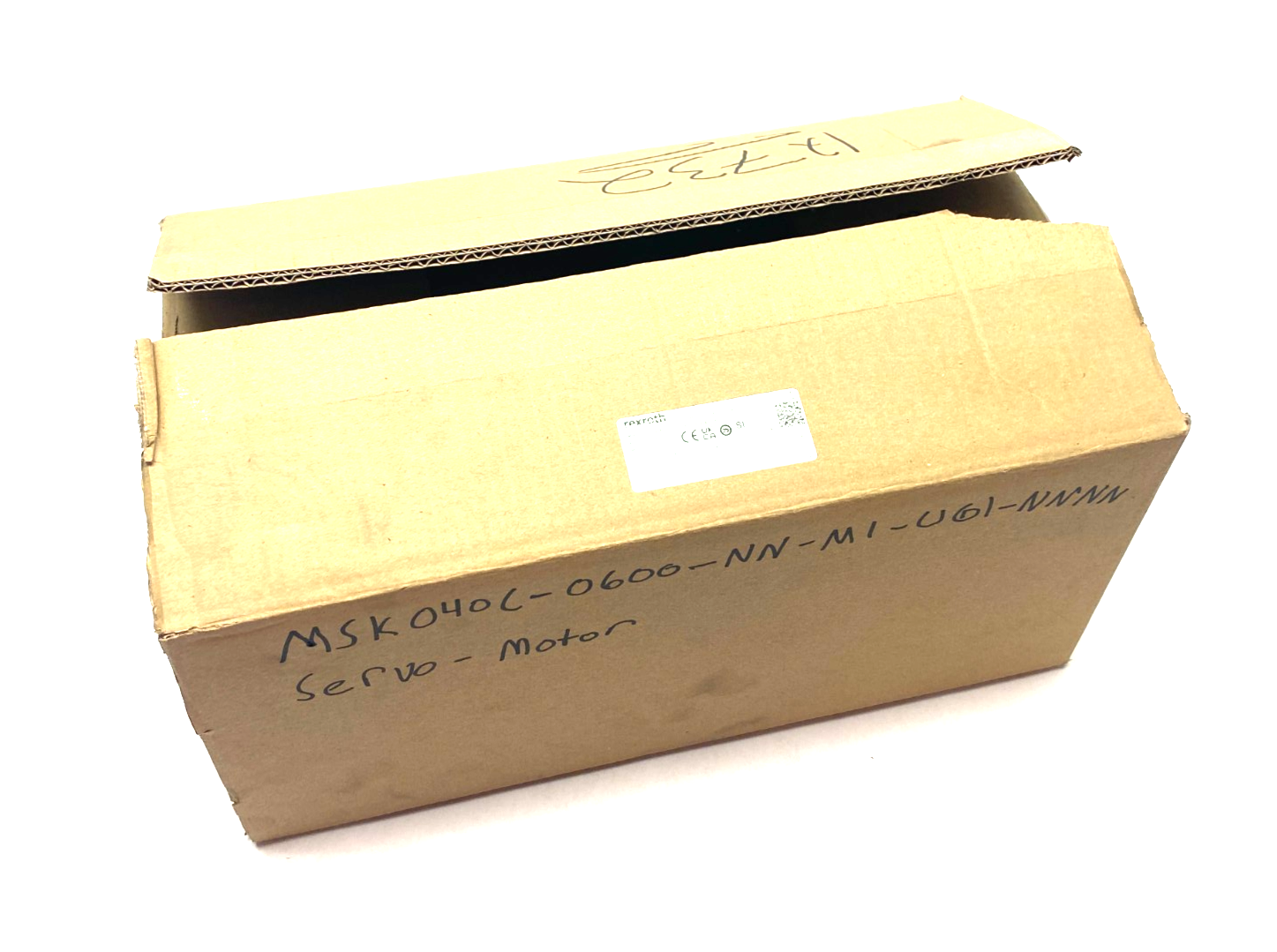 Bosch Rexroth R911306061 Servo Motor 3-Phase MSK040C-0600-NN-M1-UG1-NNNN - Maverick Industrial Sales