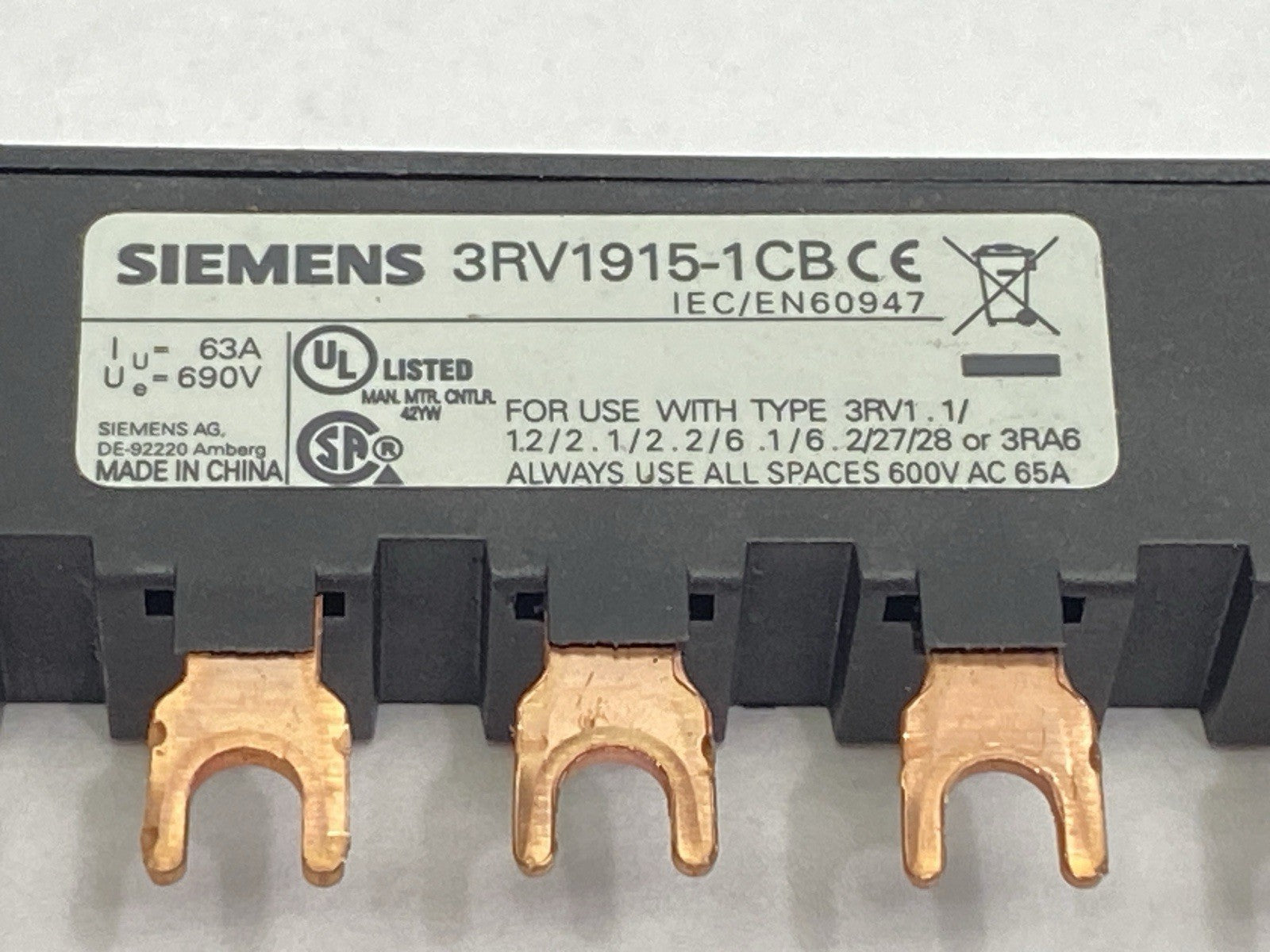 Siemens 3RV1915-1CB Busbar 3-Phase 600VAC 65A - Maverick Industrial Sales