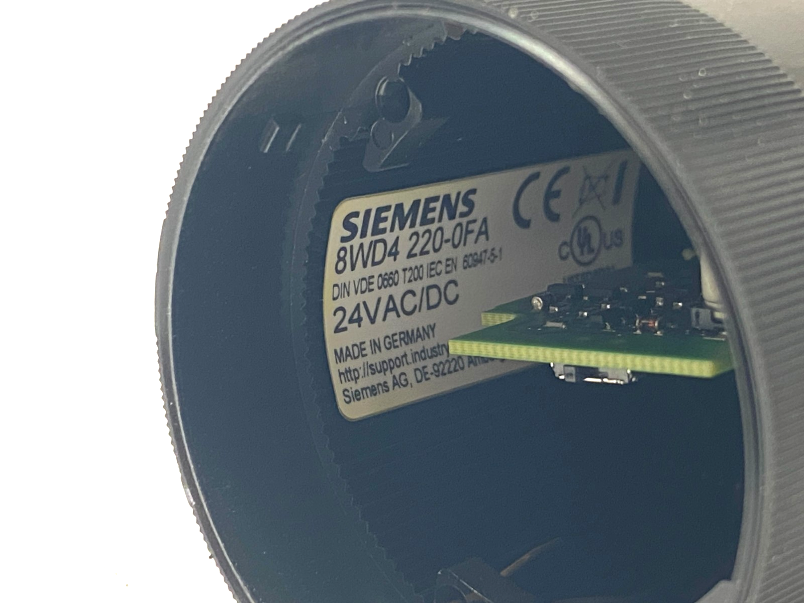 Siemens 8WD4 220-0FA Continuous/Pulse Buzzer Element 50mm Black 24V AC/DC - Maverick Industrial Sales