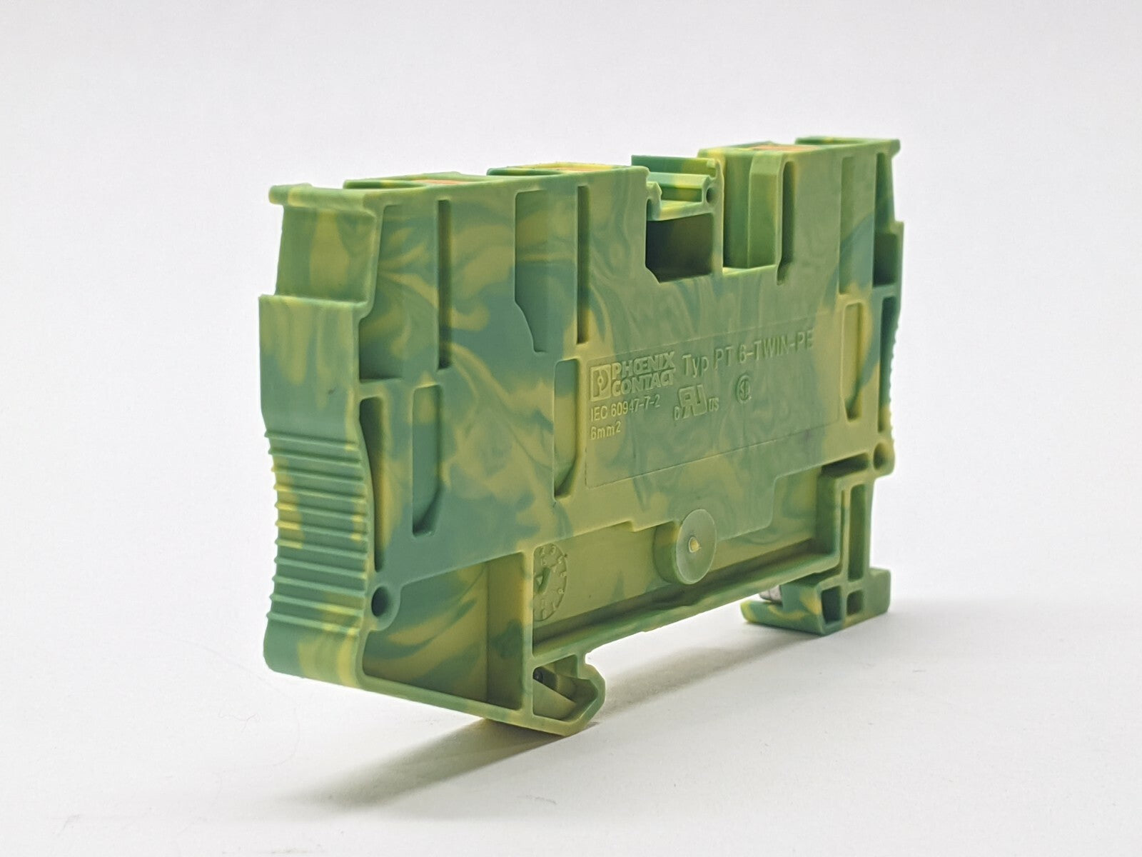 Phoenix Contact Typ PT 6-TWIN-PE Terminal Block Green Yellow LOT OF 4 - Maverick Industrial Sales