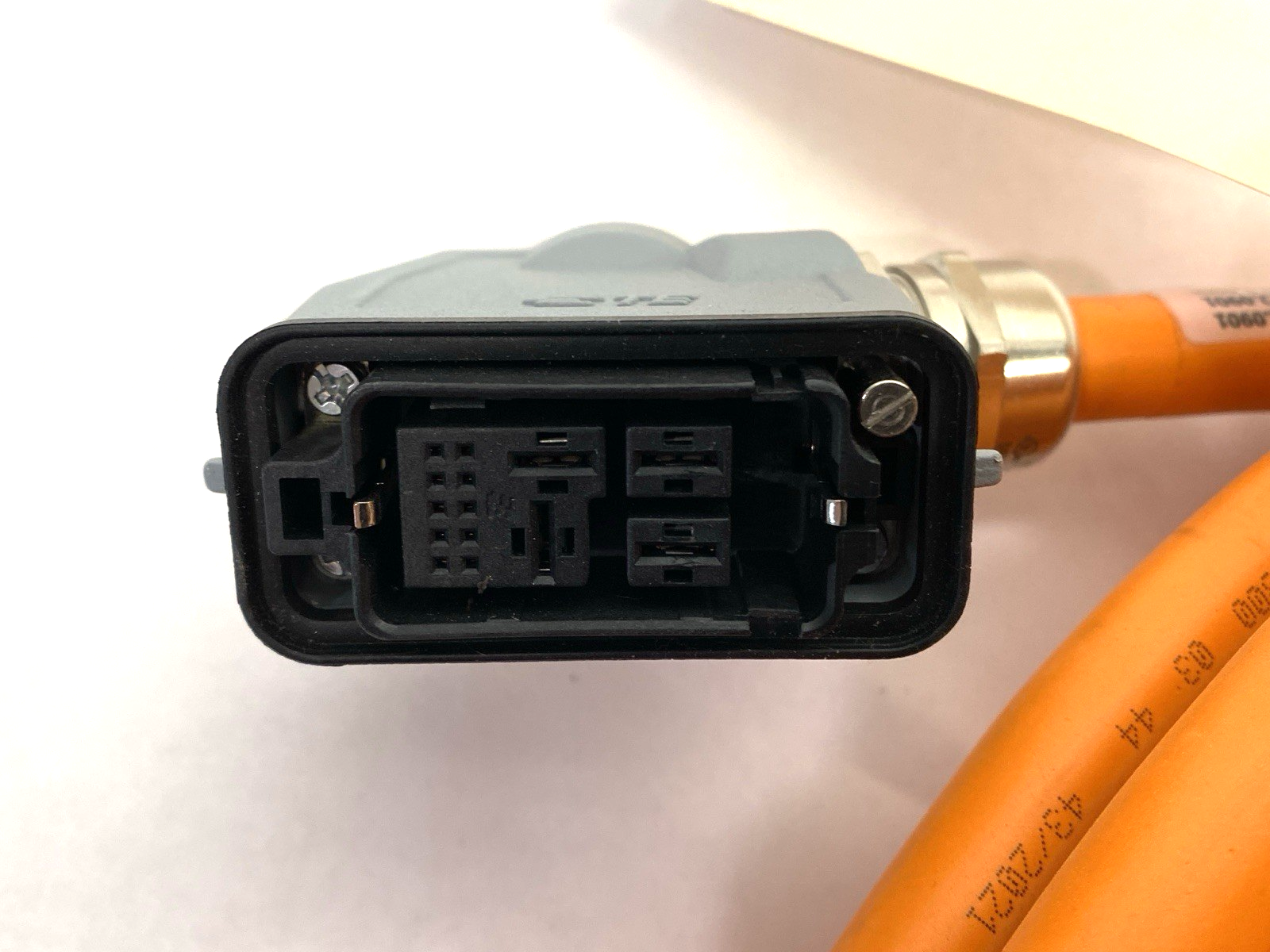 R911385211 | Bosch Rexroth Servo Motor Hybrid Cable 20m RKH0441/000,0 - Used - Maverick Industrial Sales