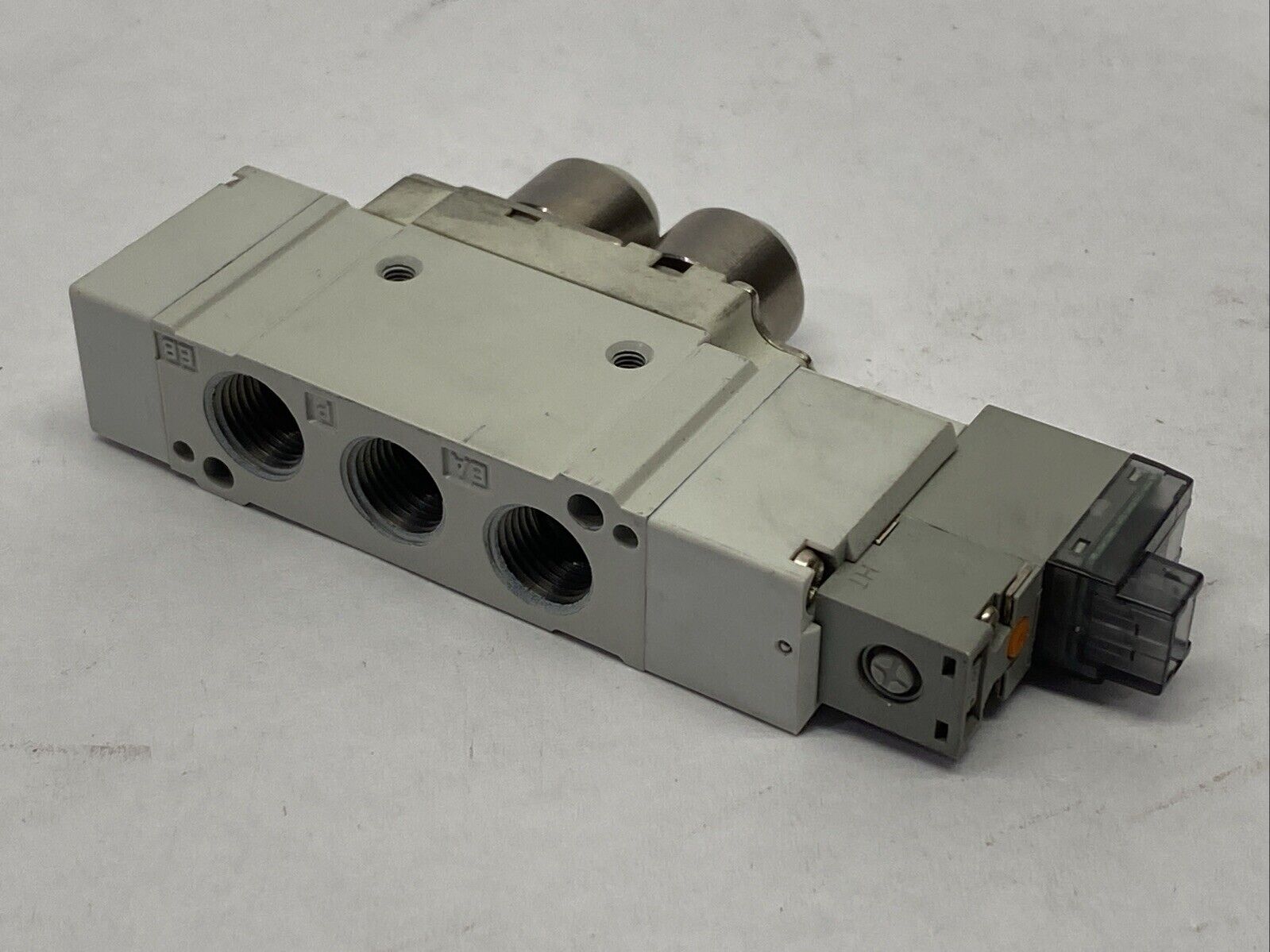 SMC SY5220-5LZD-C6 Pneumatic Solenoid Valve 5-Port Solenoid 24VDC - Maverick Industrial Sales