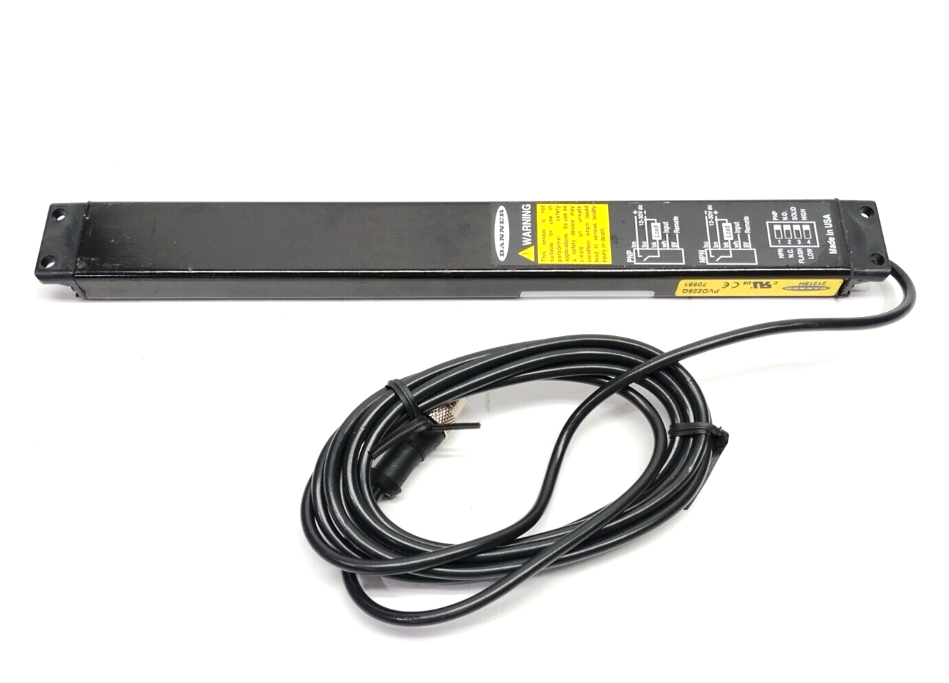 Banner PVD225Q Part Verification Array 225mm 8-Channel, M12 5-Pin 2m, 70991 - Maverick Industrial Sales