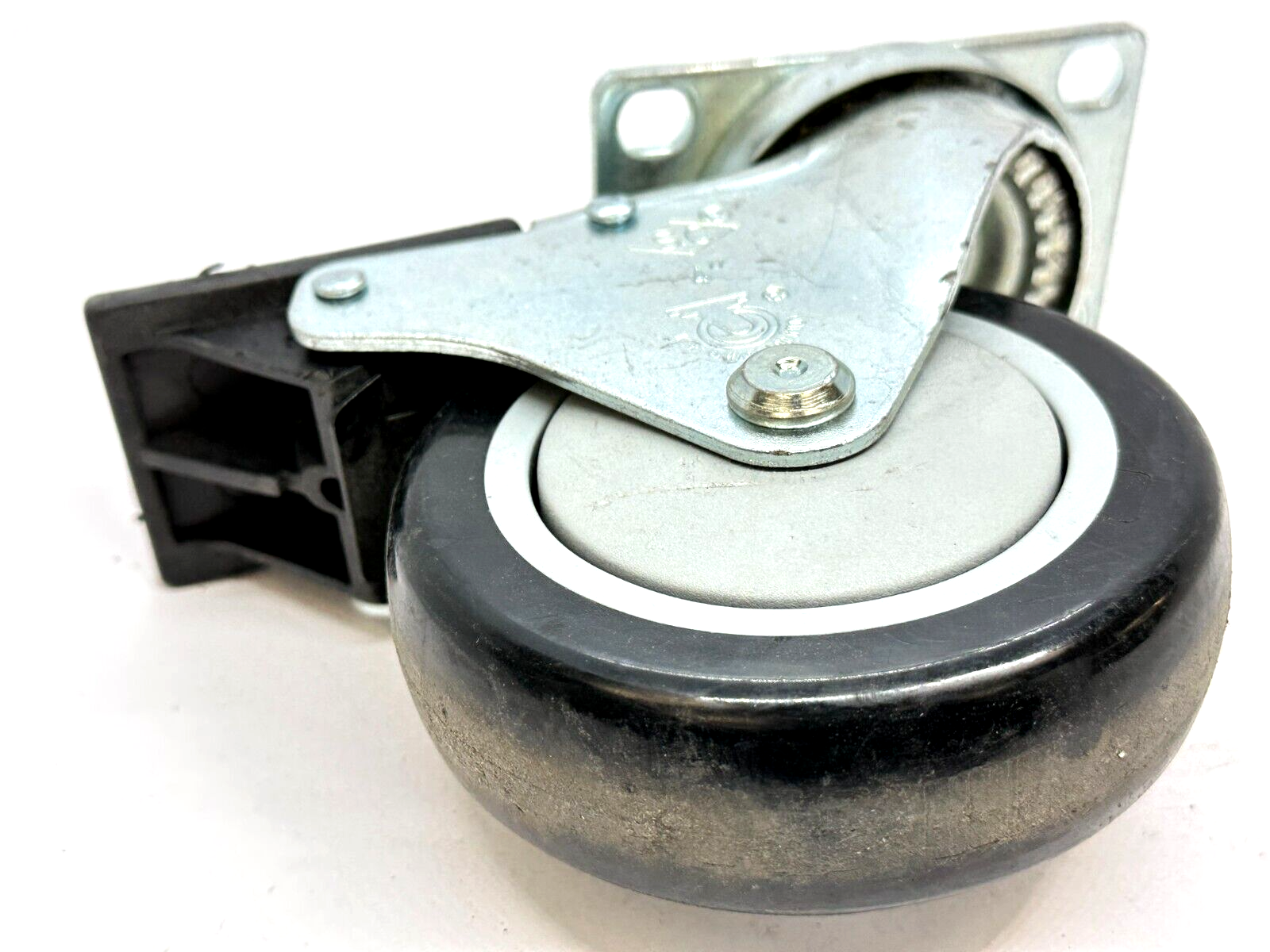 4" SC | Superior Casters 4" S.C. Swivel Locking Caster Wheels LOT OF 2 - Used - Maverick Industrial Sales