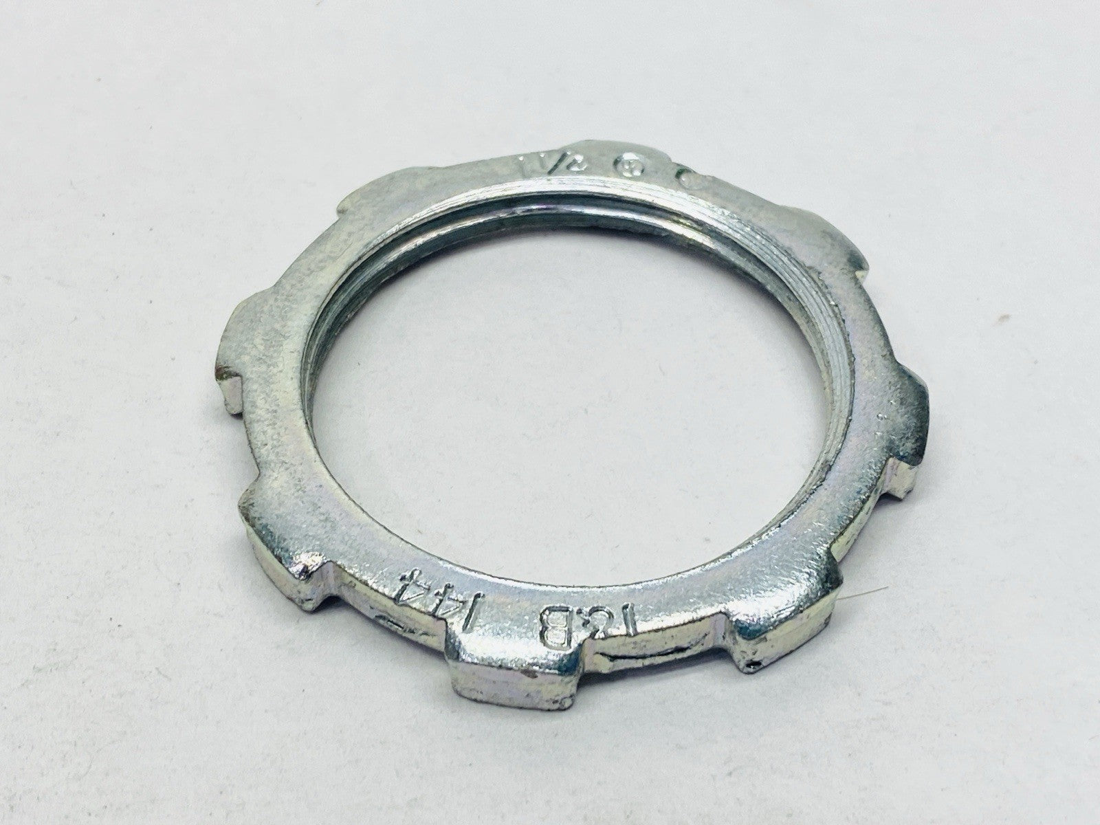Thomas & Betts 144 1-1/4" Steel Locknut BOX OF 50 - Maverick Industrial Sales