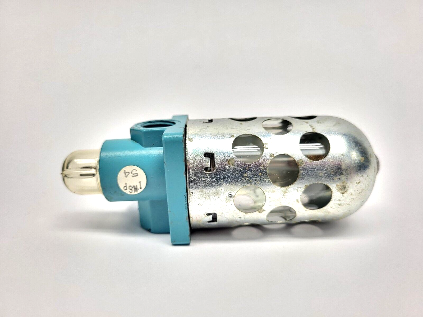 Wilkerson L00-02-000 Pneumatic Lubricator 1/4" NPT w/ Bowl Guard - Maverick Industrial Sales