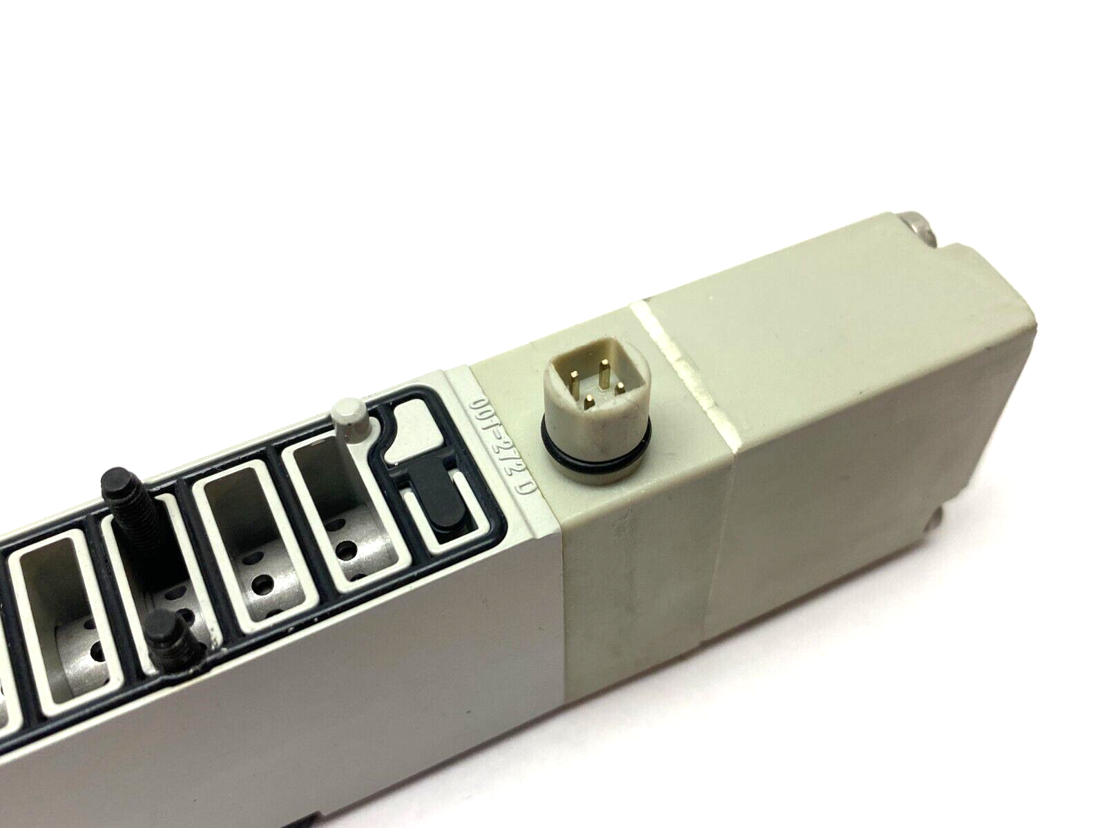Numatics 051BB400M000061 Pneumatic Solenoid Valve 2-Pos 4-Way 24VDC 120psig - Maverick Industrial Sales