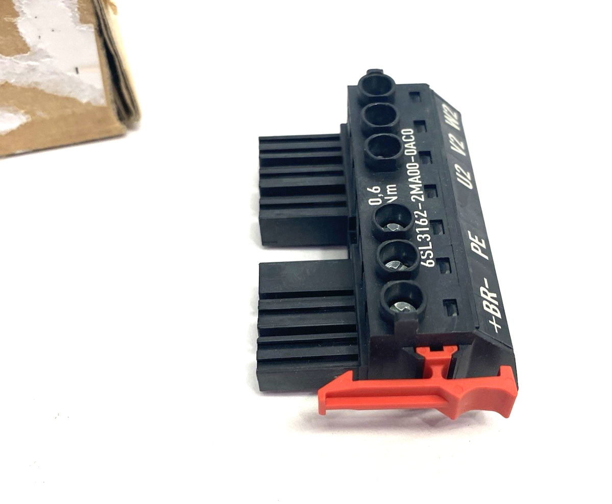 | Siemens 6SL3162-2MA00-0AC0 SINAMICS S120 Power Connector for Cable, C-/D-TYPE - New – Open box - Maverick Industrial Sales
