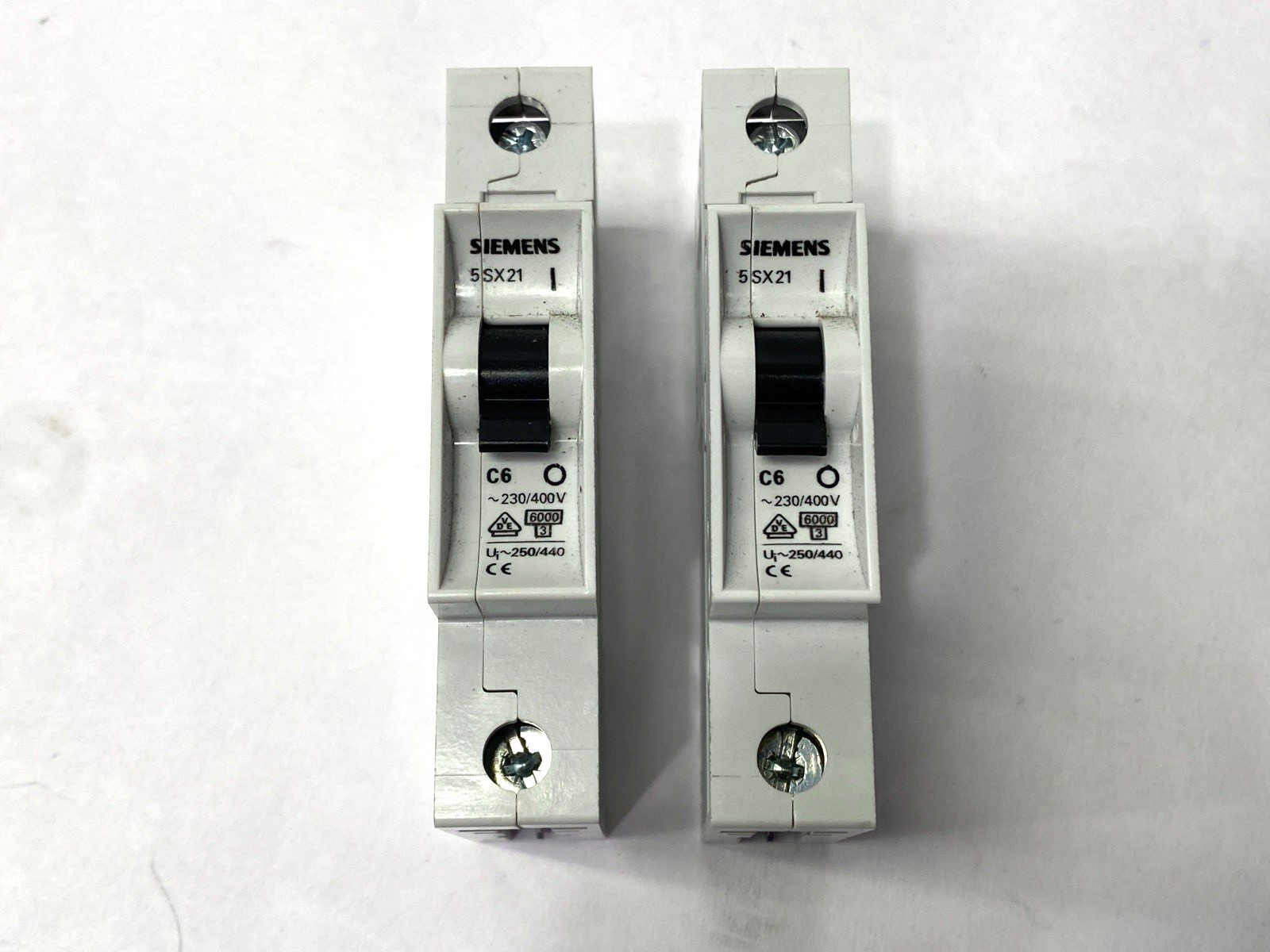 5SX21-C6 | Siemens Miniature Circuit Breaker 277VAC LOT OF 2 - Used - Maverick Industrial Sales