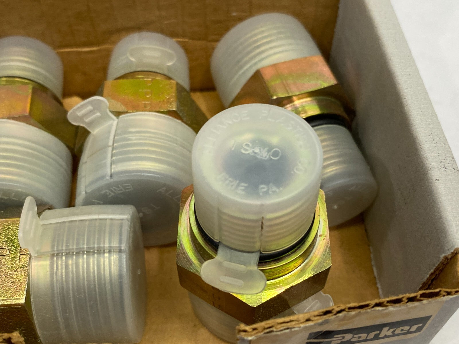 Parker 12-10 F5OLO-S Seal-Lok O-Ring Face Seal Straight Male Connector BOX OF 5 - Maverick Industrial Sales