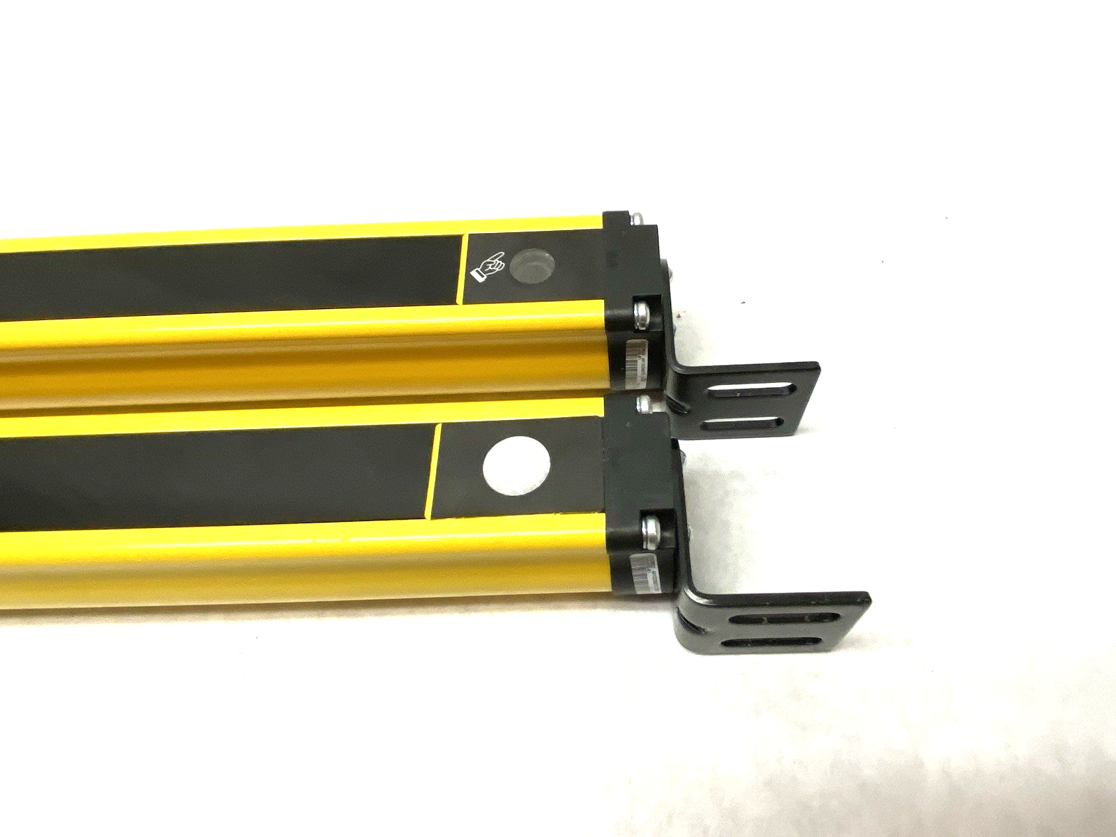 Allen Bradley 440L-P4JL0480YA GuardShield Safety Light Curtain Set, 48-Beams - Maverick Industrial Sales