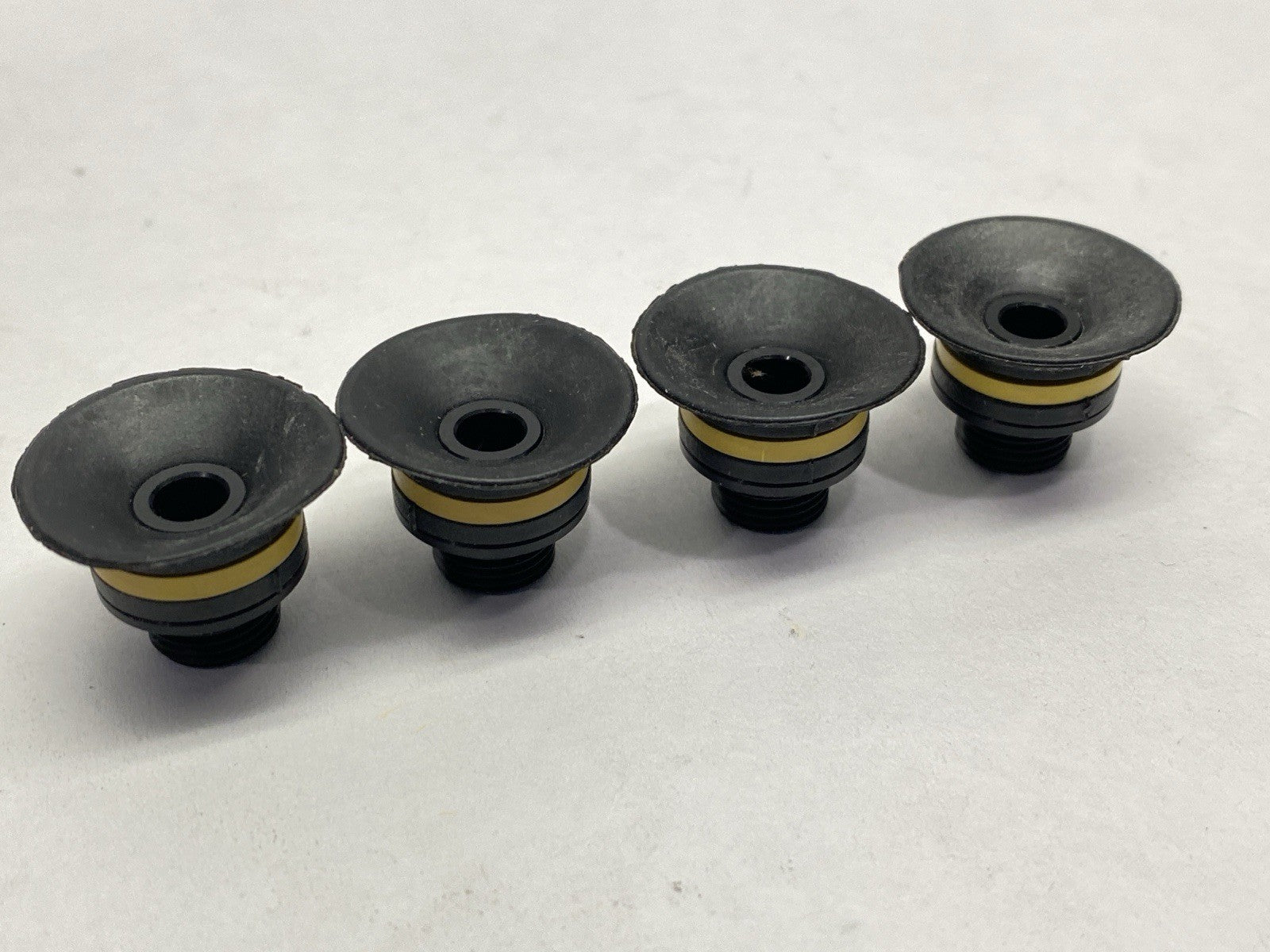 S.U20CR50.G18MMM5F.00 | Piab Suction Cup 0101376 LOT OF 4 - New – Open box - Maverick Industrial Sales