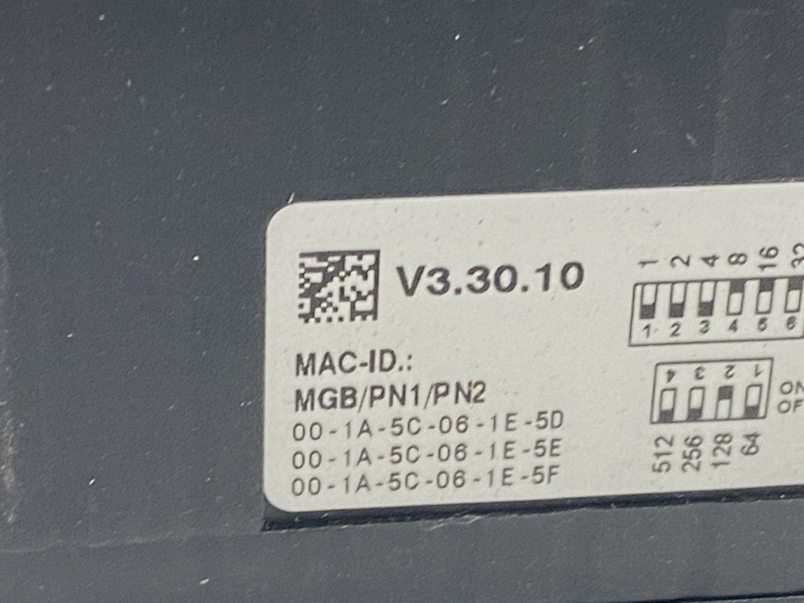 MGB-L1B-PNA-R-121851 | Euchner Multifunction Gate Box Safety Switch 121851 - Used - Maverick Industrial Sales