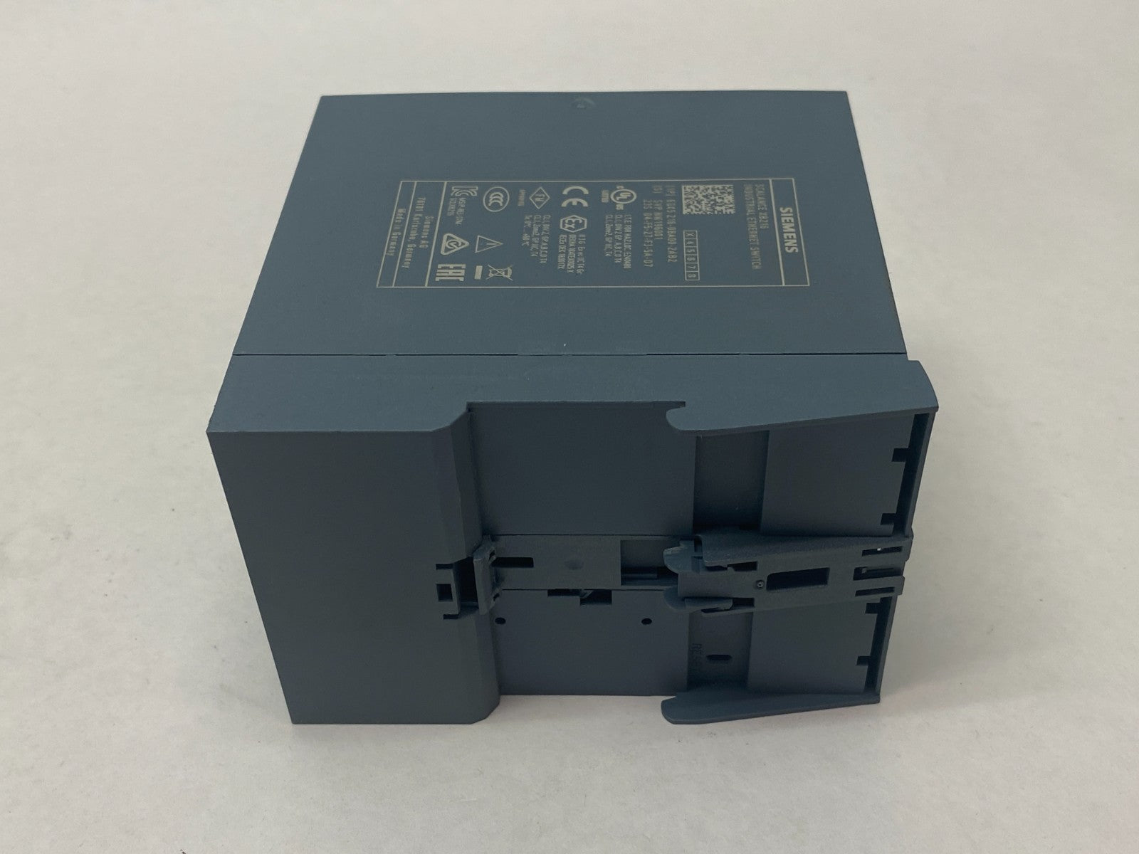Siemens 6GK5 216-0BA00-2AB2 SCALANCE XB216 Man. Layer Industrial Ethernet Switch - Maverick Industrial Sales