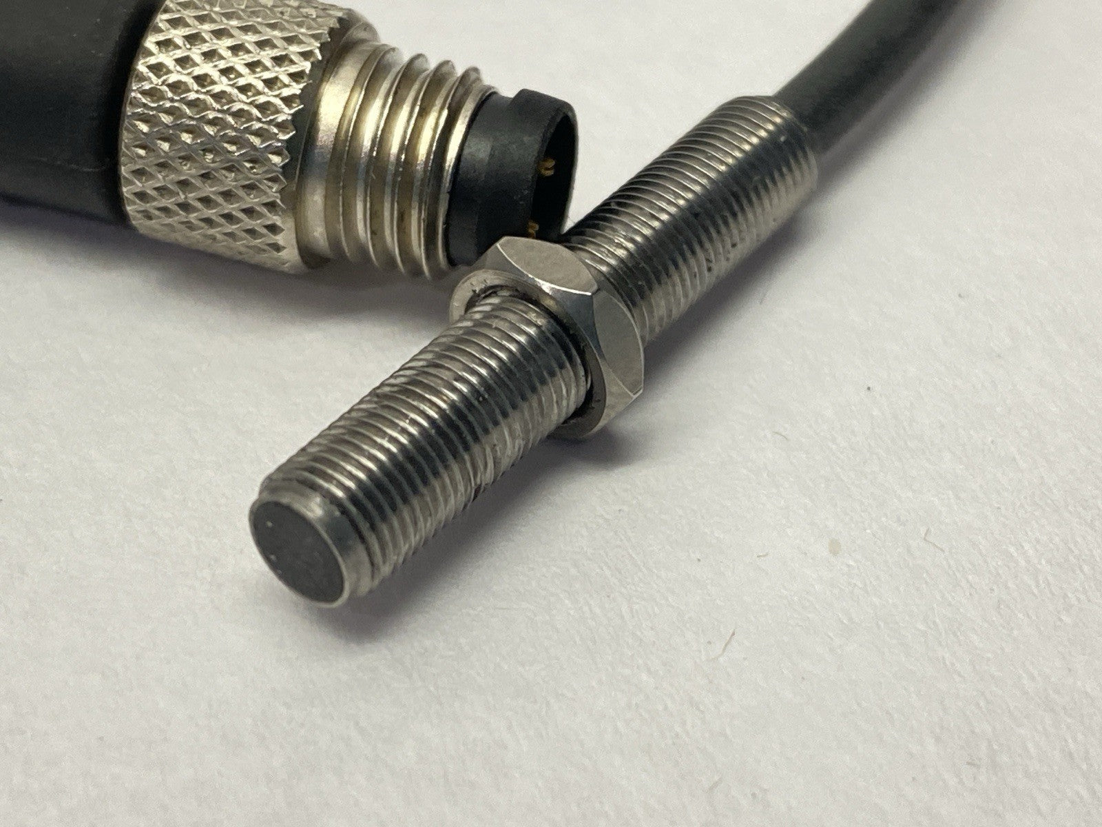 BES00HC | Balluff Inductive Proximity Sensor BES 516-3005-G-E4-C-S49-00,3 - Used - Maverick Industrial Sales