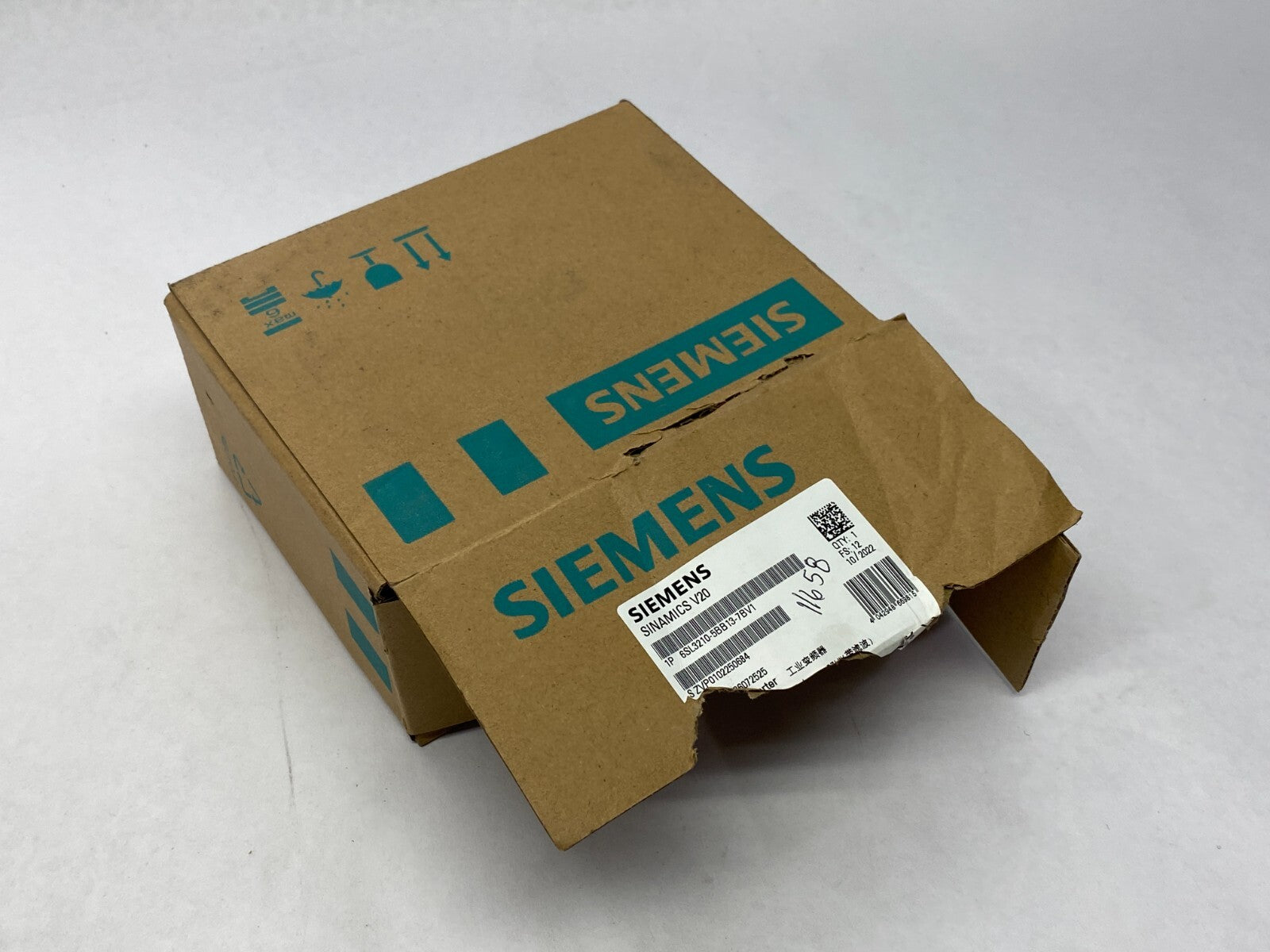 Siemens 6SL3210-5BB13-7BV1 SINAMICS V20 Converter Drive - Maverick Industrial Sales