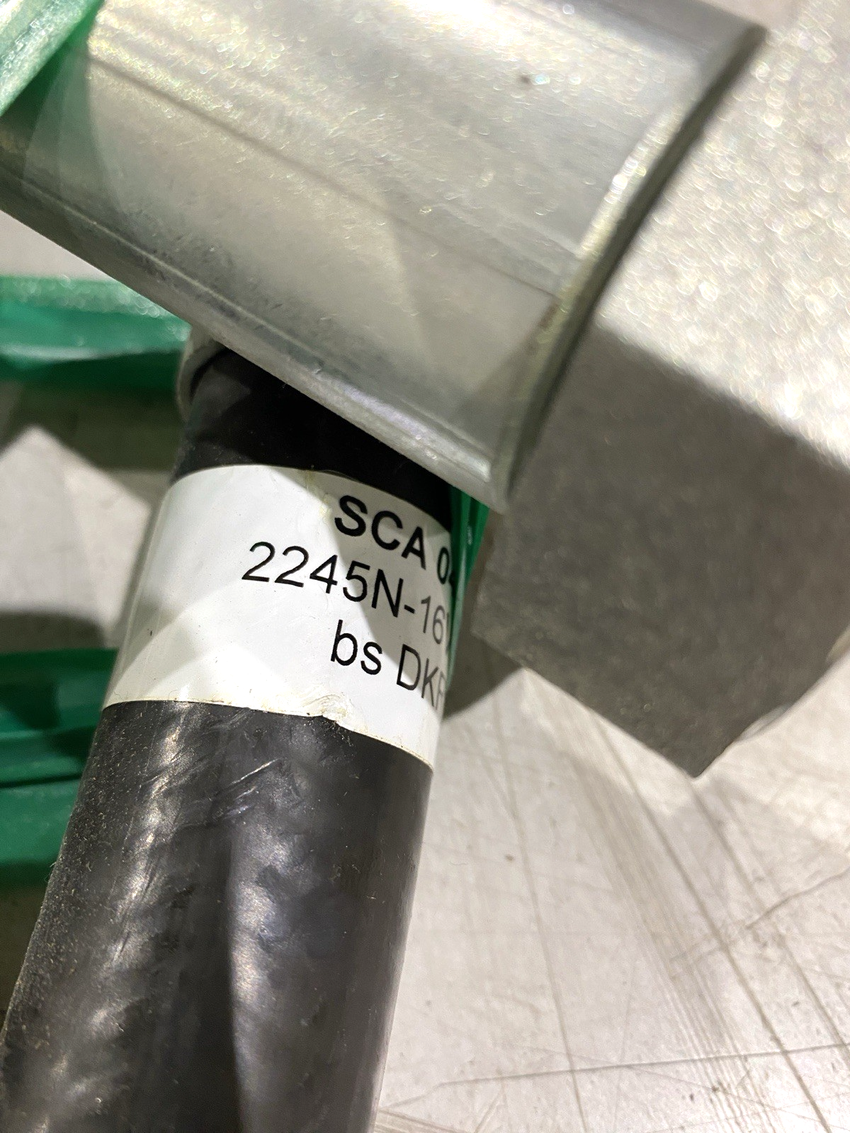Atlas Copco 0434.0287 SCA Hose 2245N-16V30 x 4.000 bs DKR1_1/4" - Maverick Industrial Sales
