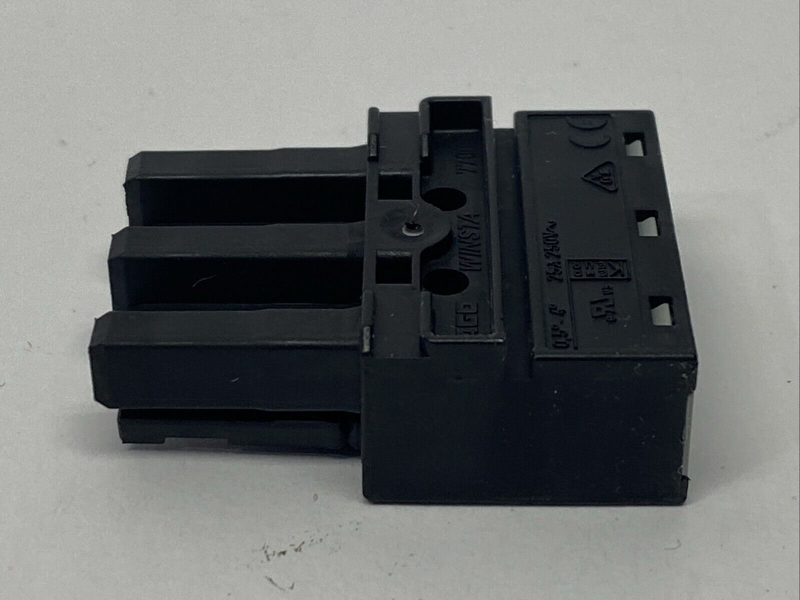 Wago 770-203 Plug 3-Pole Code A 4mm Black LOT OF 47 - Maverick Industrial Sales