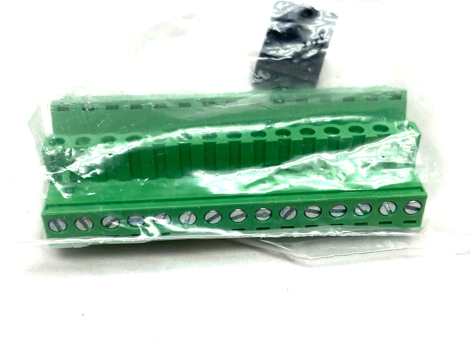 MSTB 2,5/ 3-ST BK AU, MSTB 2,5/15-ST, 1754708, 17552205 | Pheonix Contact 1754708 x2 & 17552205 PCB Connector Set TWO OF MSTB 2,5/15-ST - New - Maverick Industrial Sales