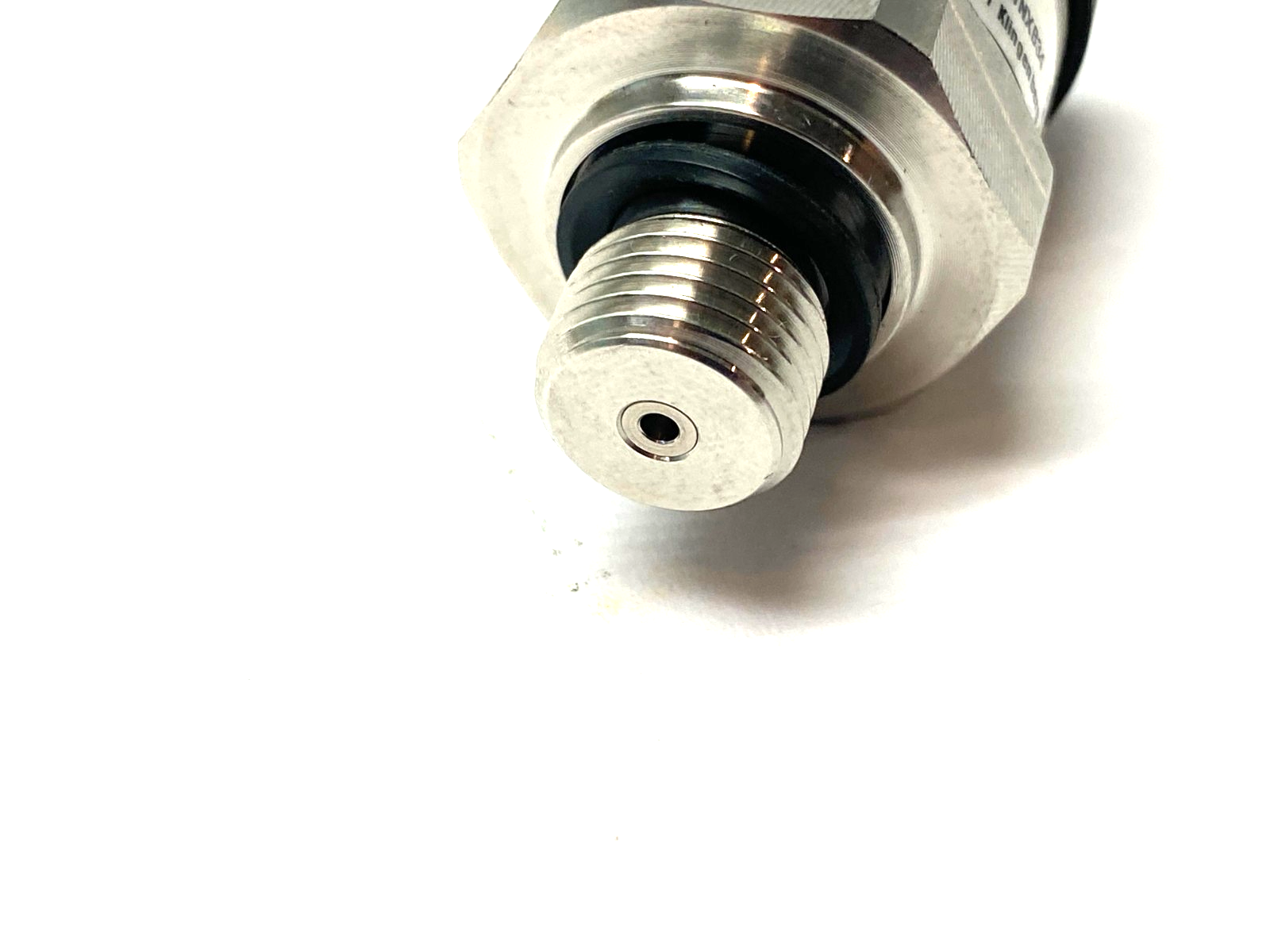 Wika A-10 Pressure Transmitter 8-30V 0-4bar 4-20mA 14589354 - Maverick Industrial Sales