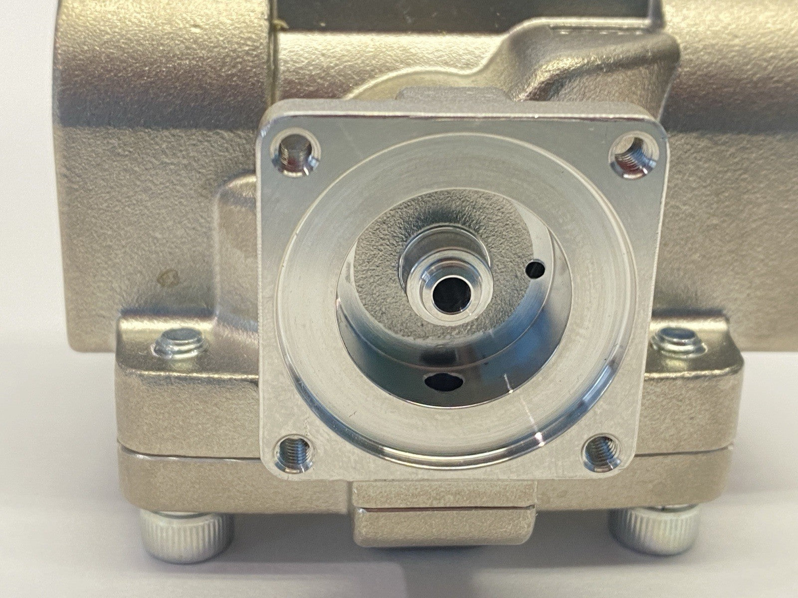 VXD255MJB | SMC Pilot Operated Pneumatic Solenoid Valve 2-Port - New – Open box - Maverick Industrial Sales