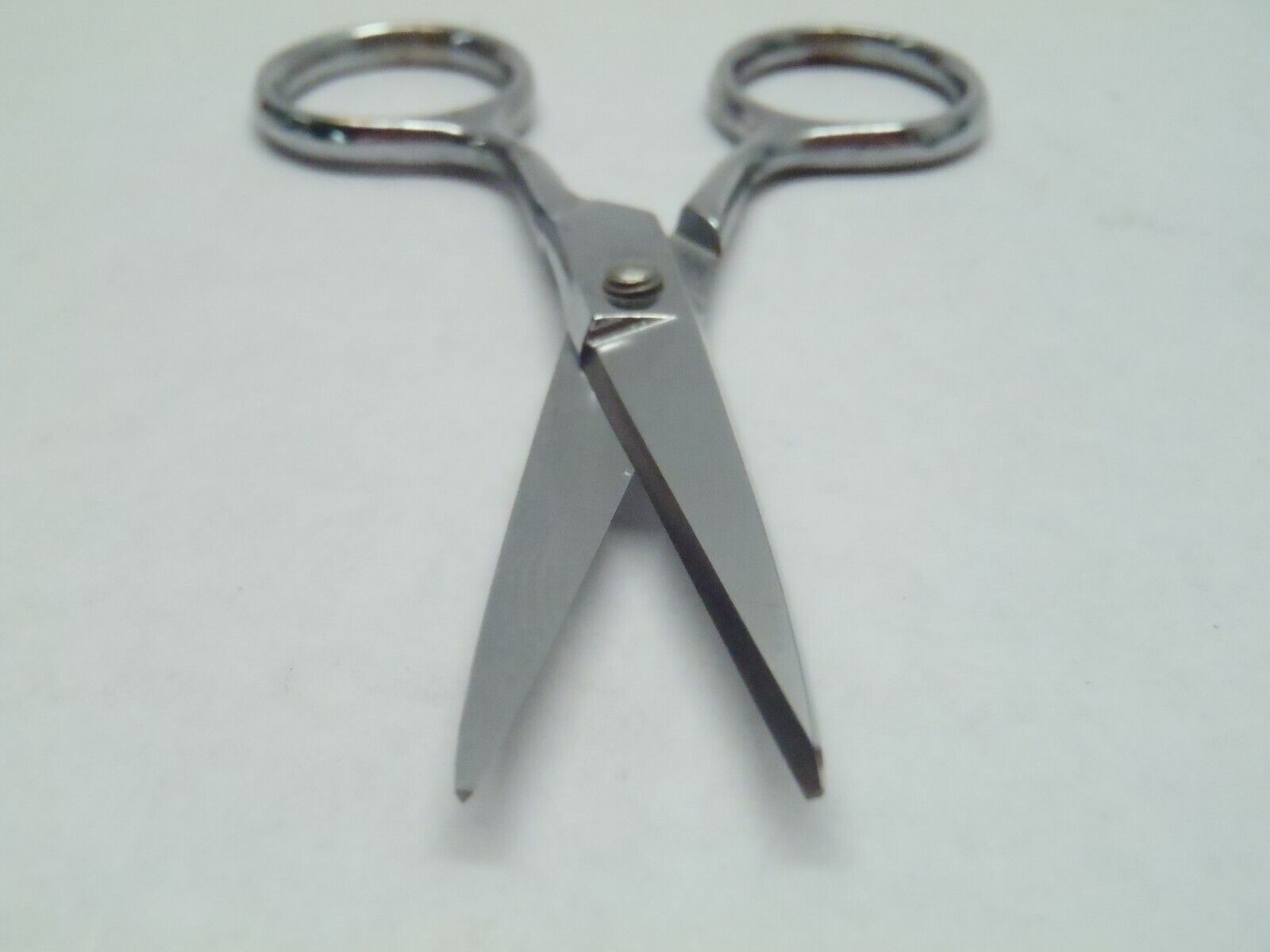 Ripley Miller 46337 Electronics Scissors 384 - New - Maverick Industrial Sales