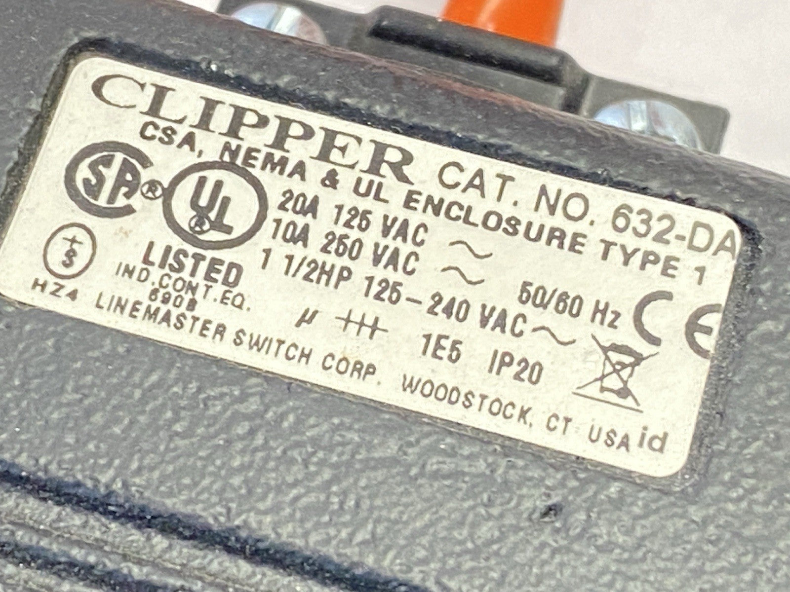 632-DA | Linemaster Clipper Foot Switch - Used - Maverick Industrial Sales