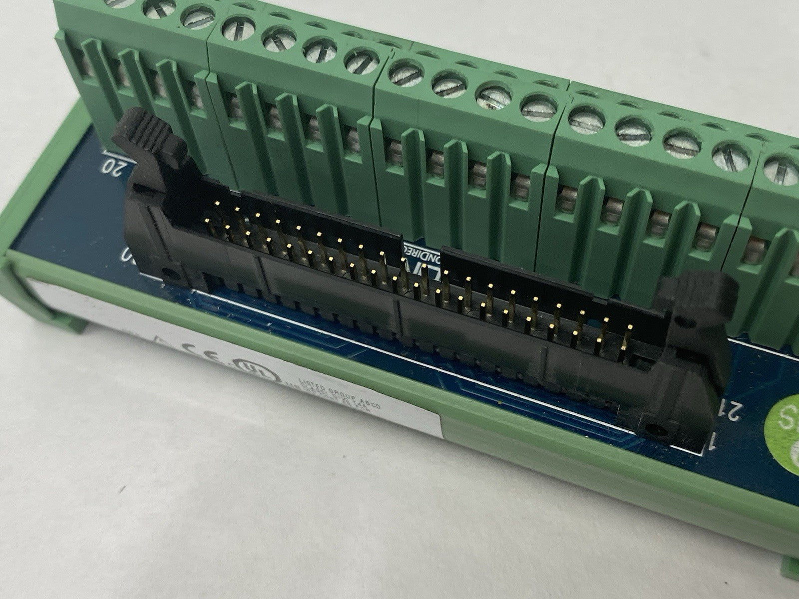 Automation Direct ZL-RTB40 ZIPLink Feedthrough Module, 40-pole, DIN rail mount. - Maverick Industrial Sales