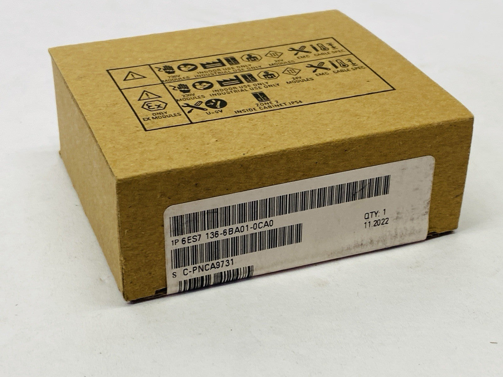 Siemens 6ES7136-6BA01-0CA0 SIMATIC ET 200SP Digital Input Module F-DI 8x 24VDC - Maverick Industrial Sales
