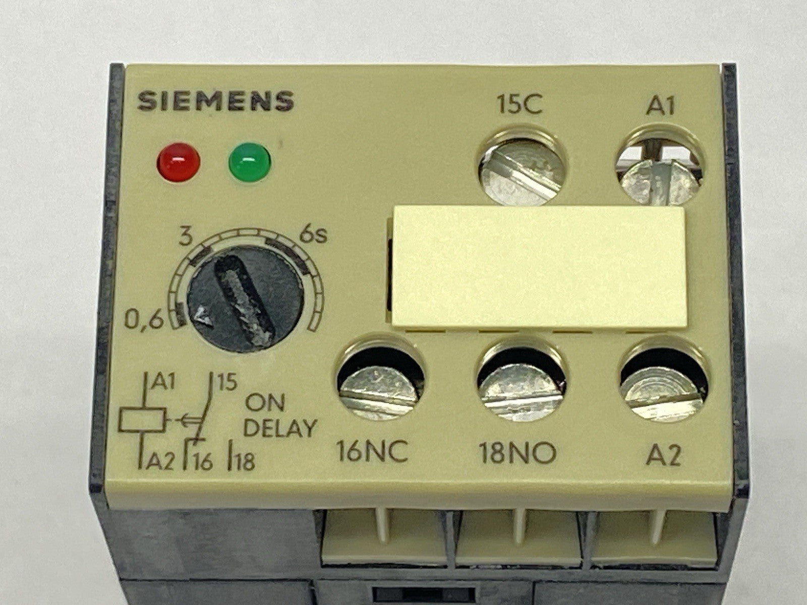 Siemens 7PX1040-1AJ20 Time Delay Relay Timer 110/127V - Maverick Industrial Sales