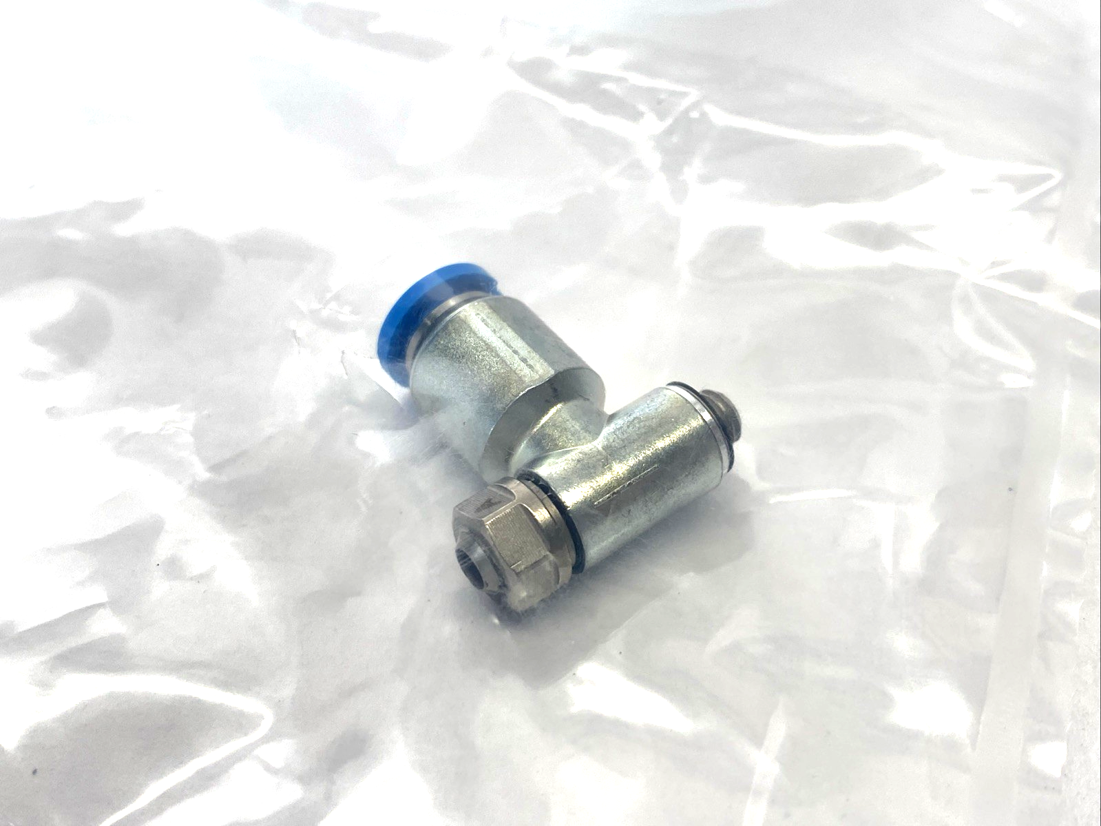 Festo GRLA-M5-QS-6-D Pneumatic One-Way Flow Control Valve 193139 - Maverick Industrial Sales
