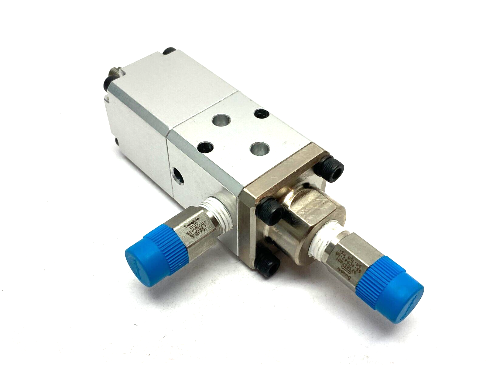 Sealant Equipment & Engineering 2600-089-000-ZF Precision Lube Sealing Dispenser - Maverick Industrial Sales