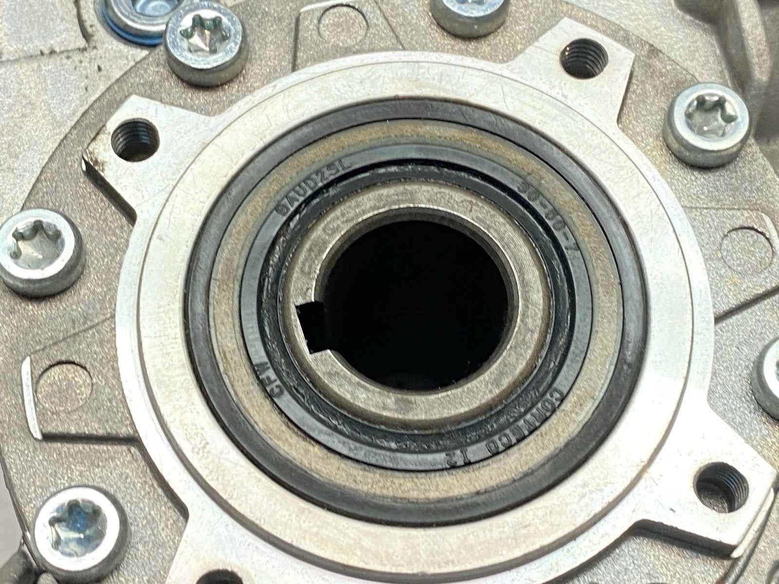 47513354