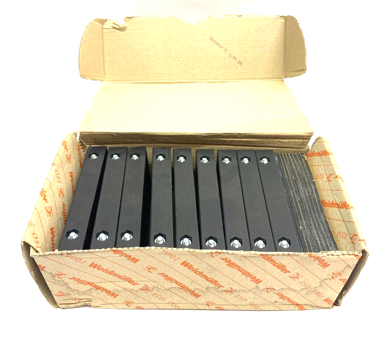 Weidmüller 1825910000 Cabtite Cable Frame Inlet Grommets KEL 16/8 BOX OF 9 - New – Open box - Maverick Industrial Sales