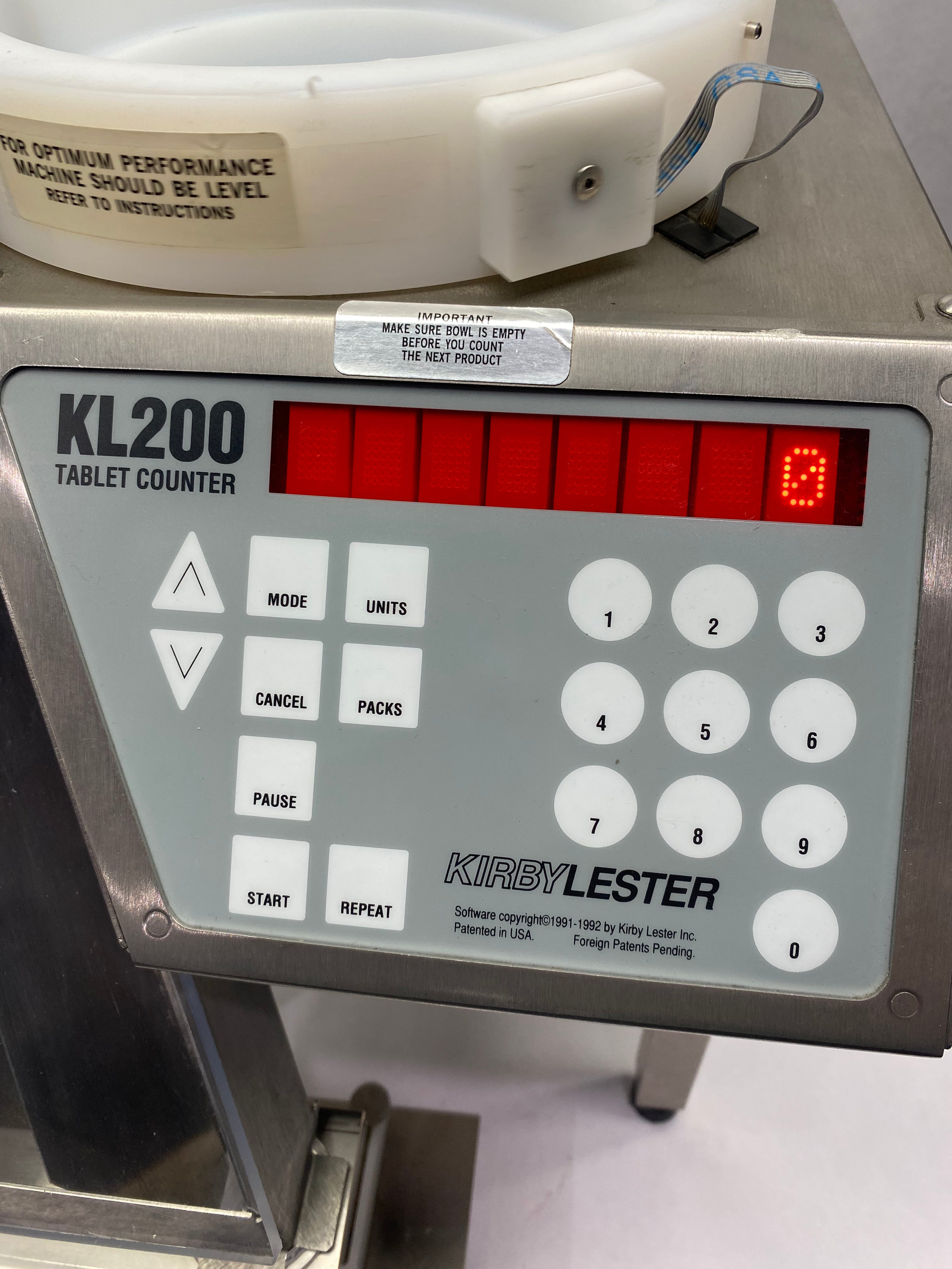 Kirby Lester KL200 Vibratory Bowl Pill/Tablet Counter, High-Capacity, Dual-Lane - Maverick Industrial Sales