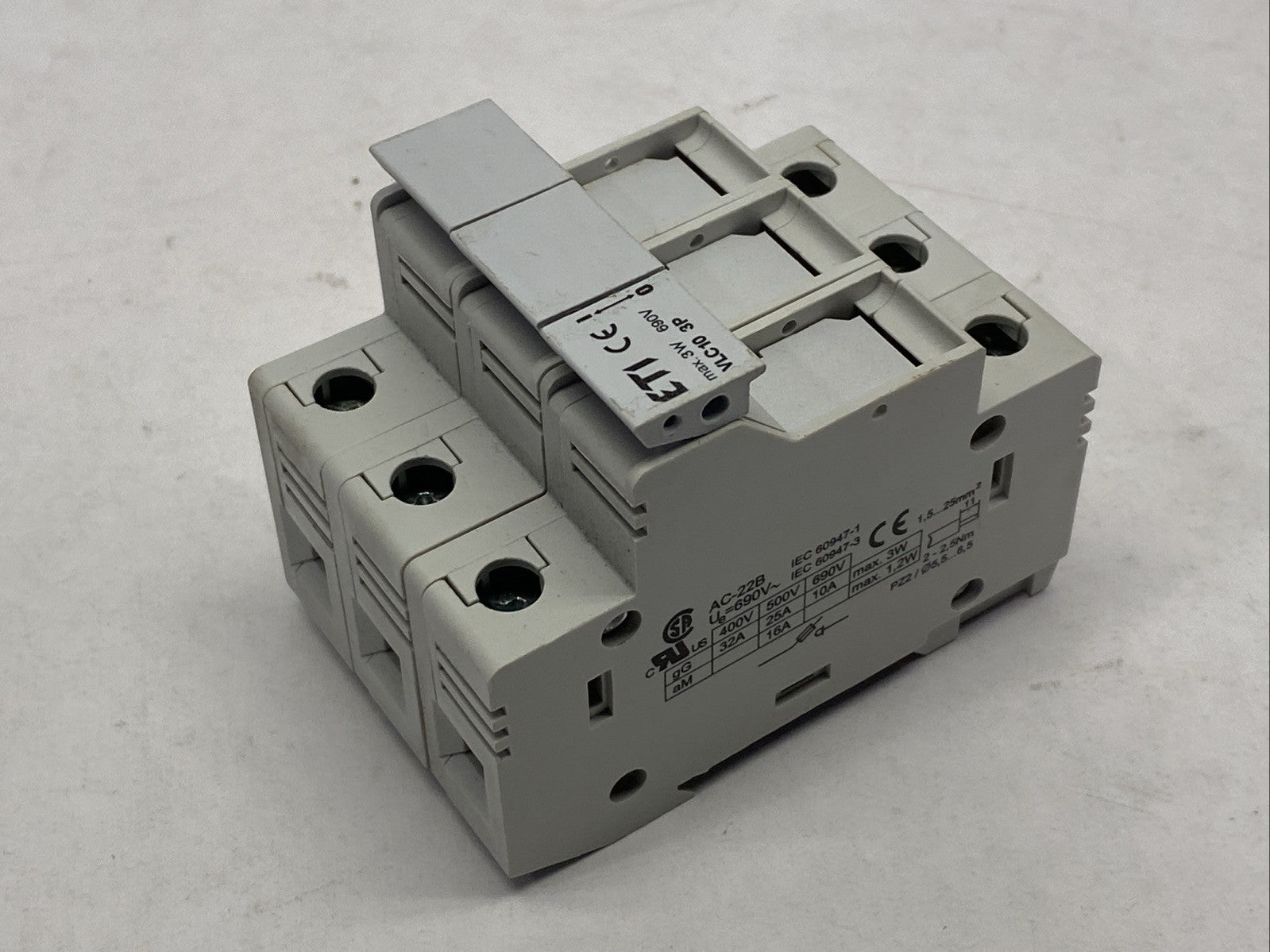 ETI VLC10 3P Fuse Holder 32A 690V 3W 3P - Maverick Industrial Sales