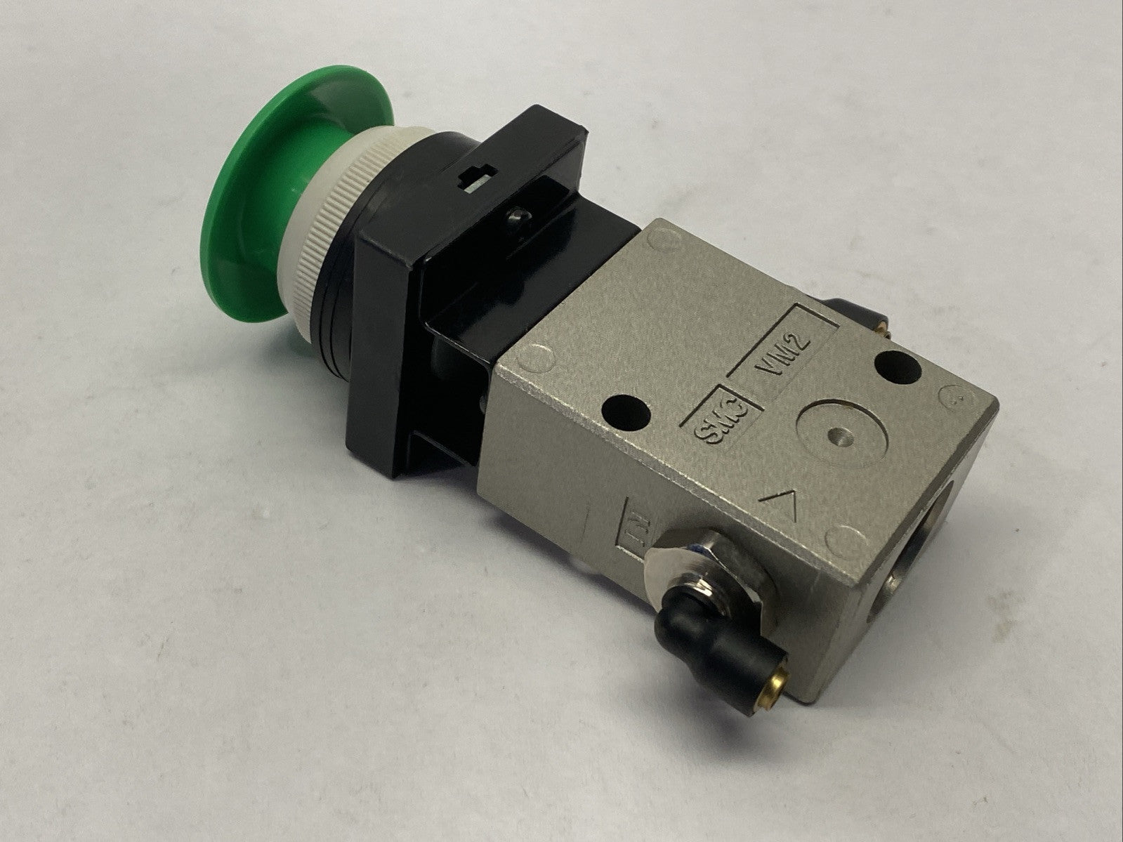 SMC VM230-02-30GA Pneumatic Mechanical Valve Green Start Button - Maverick Industrial Sales