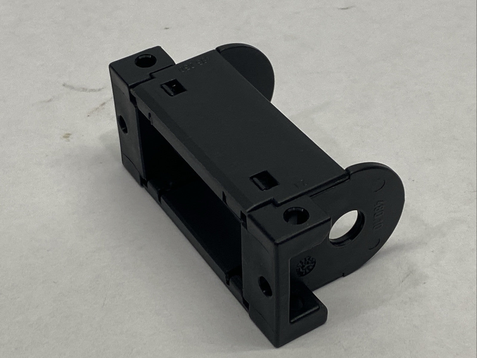 Igus 485-050-1 Series 05 Cable Carrier Chain - Maverick Industrial Sales