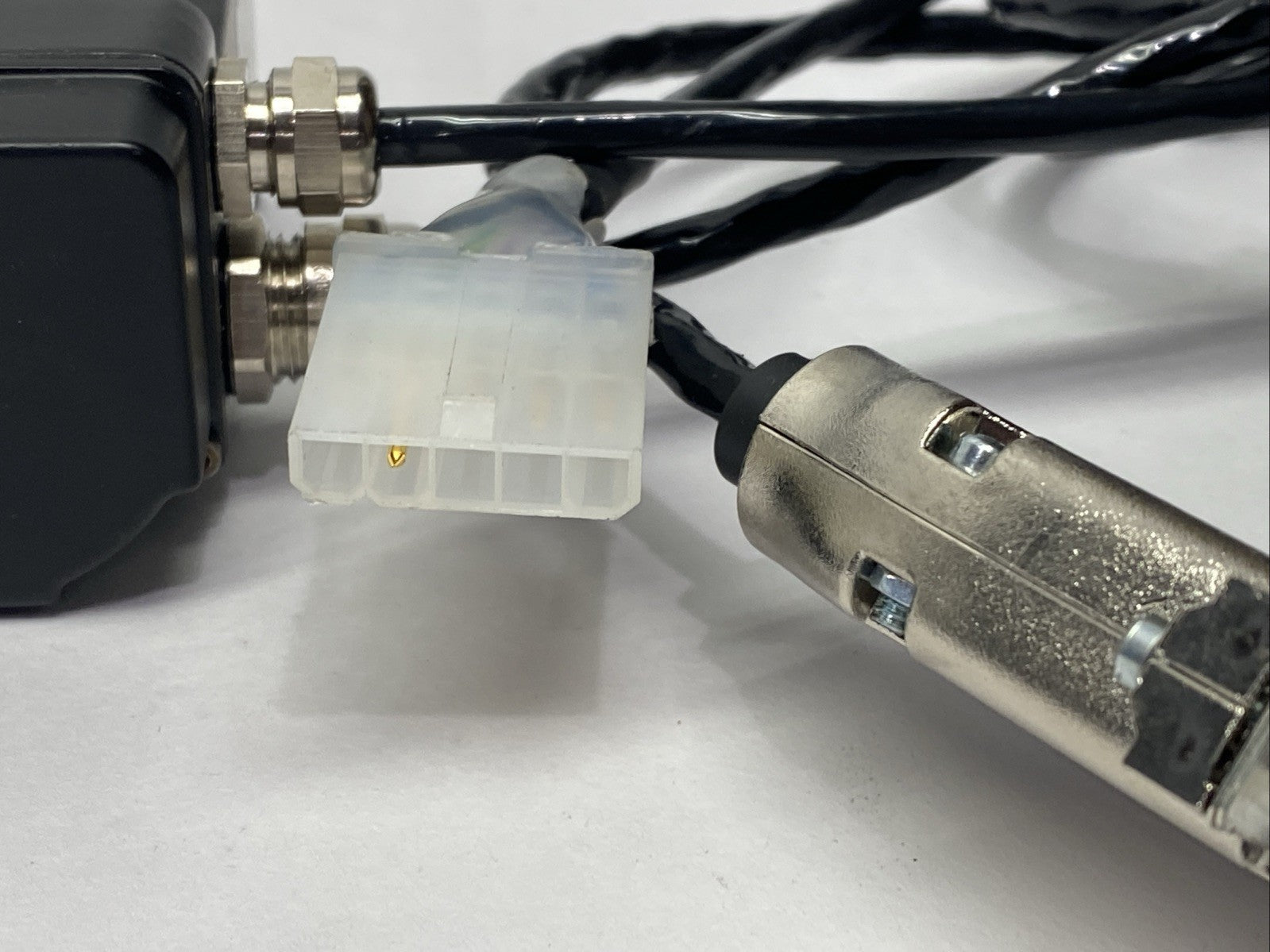 Kollmorgen AKM11B-ANMN2-00 Servo Motor 0.18Nm 8000RPM 320VDC - Maverick Industrial Sales