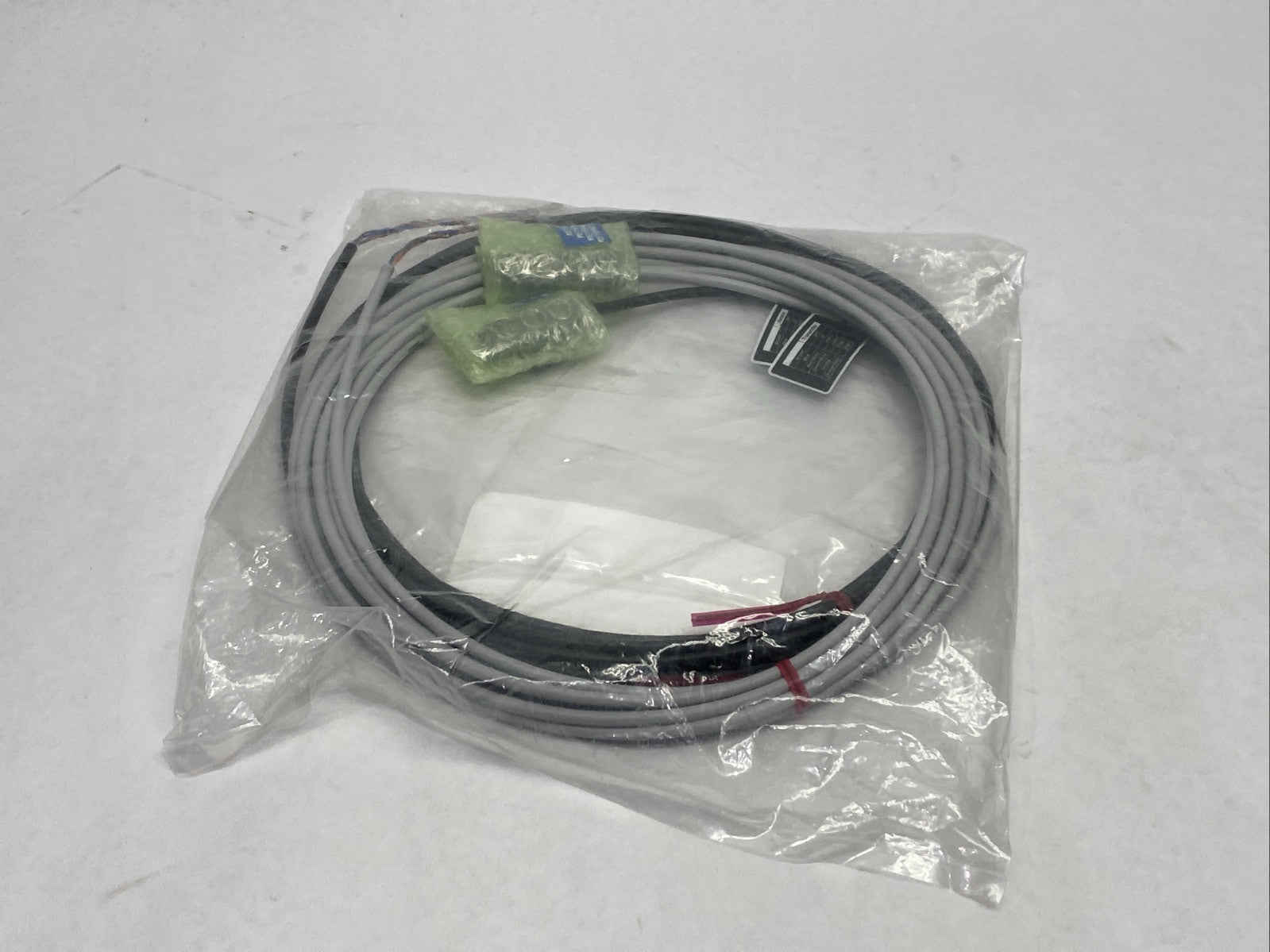 Keyence GL-SP5P GL-S Series Light Curtain Transmitter Receiver Cable 5m Length - Maverick Industrial Sales